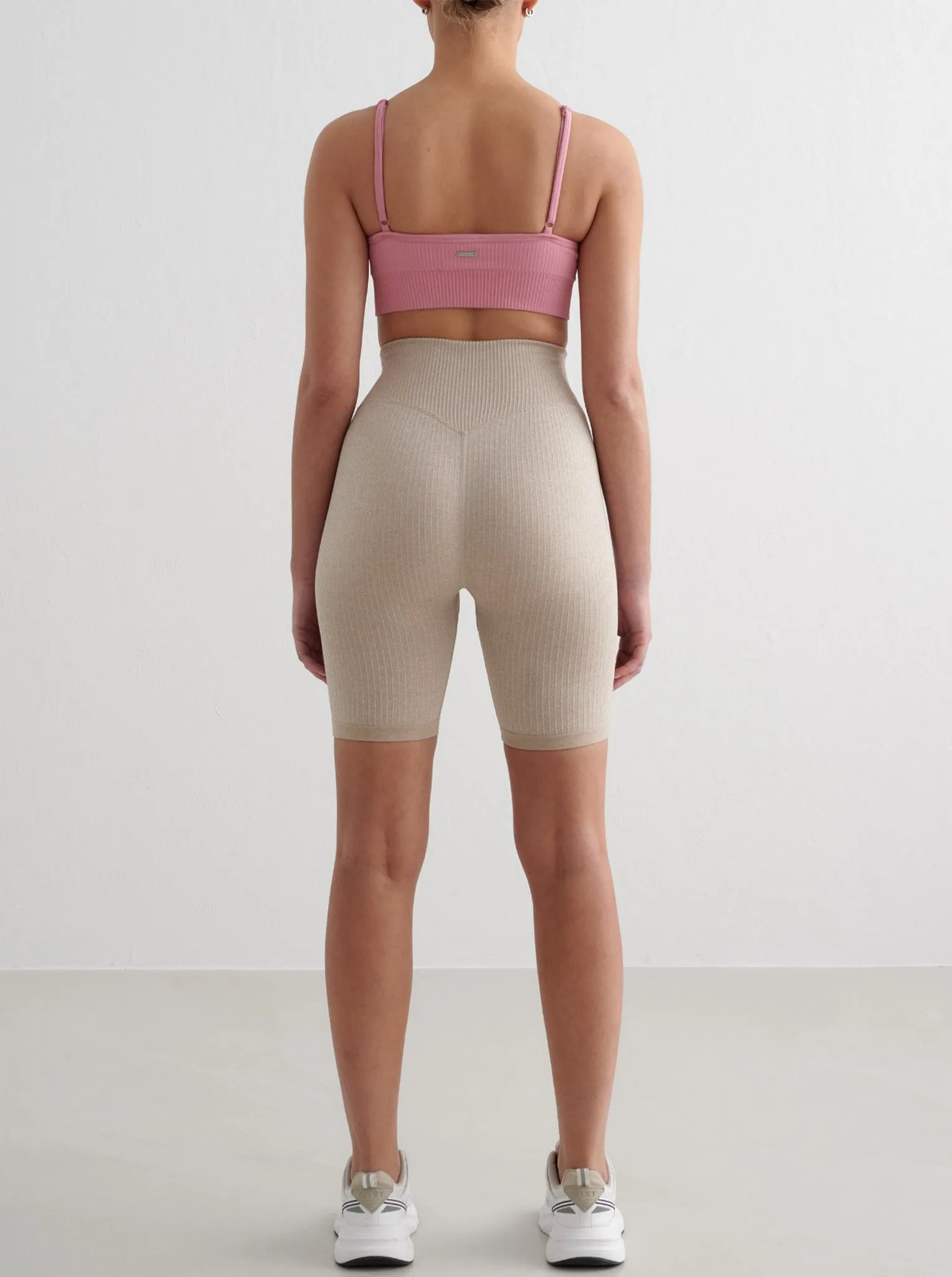 Slim fit seams Desert Rose Ribbed Seamless Deep Cut Bra