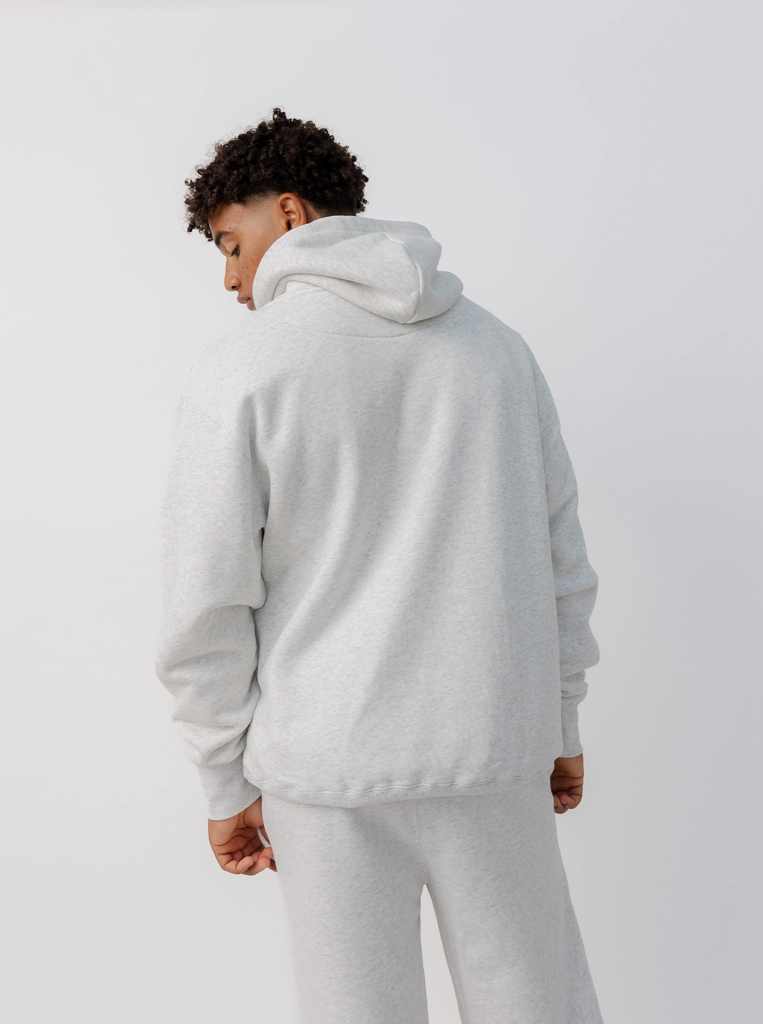 Classic Logo Heavyweight Pullover Pig like Simple Outfit