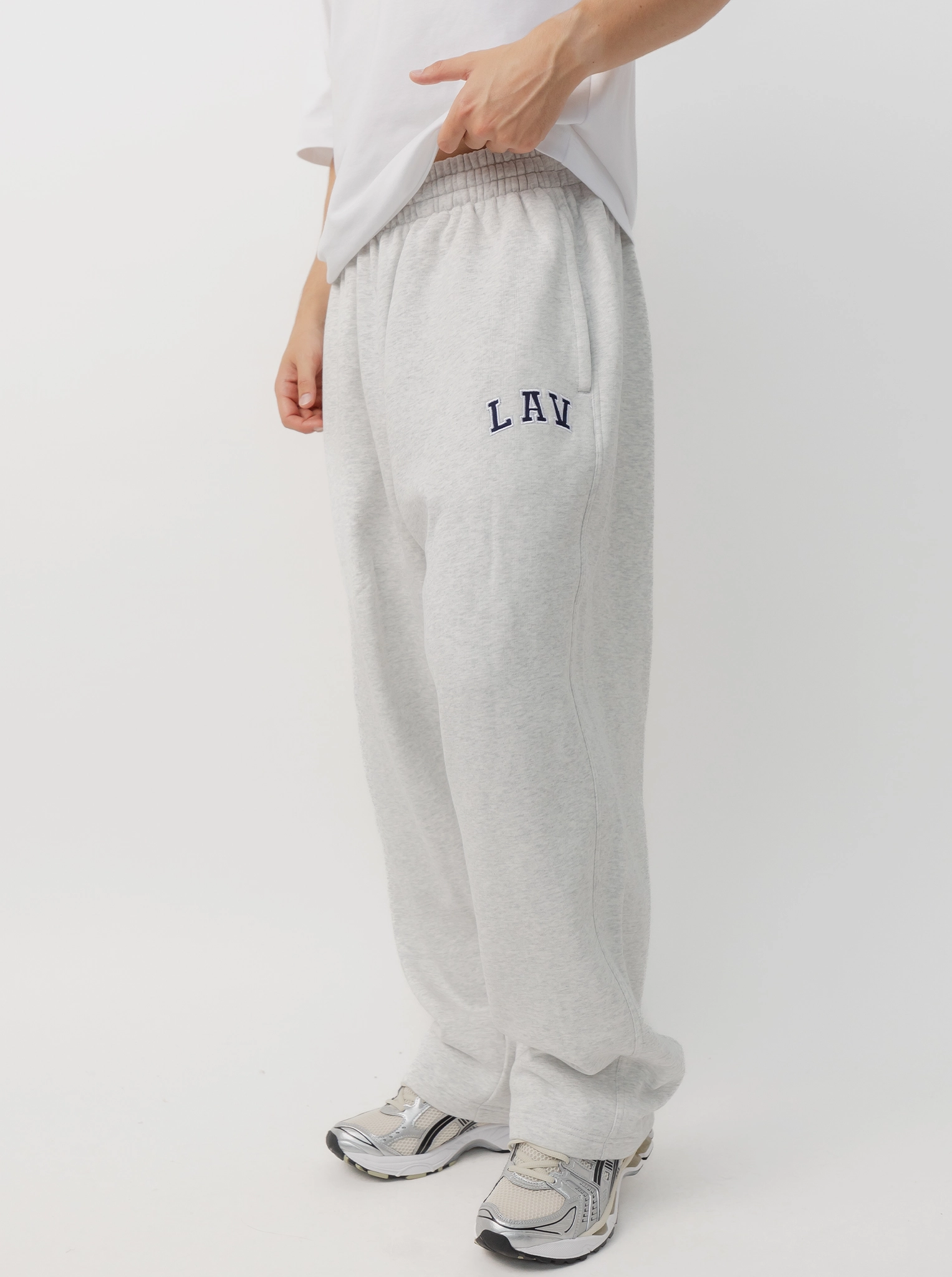 Soft Interior Relaxed Design Wide Leg Sweatpant