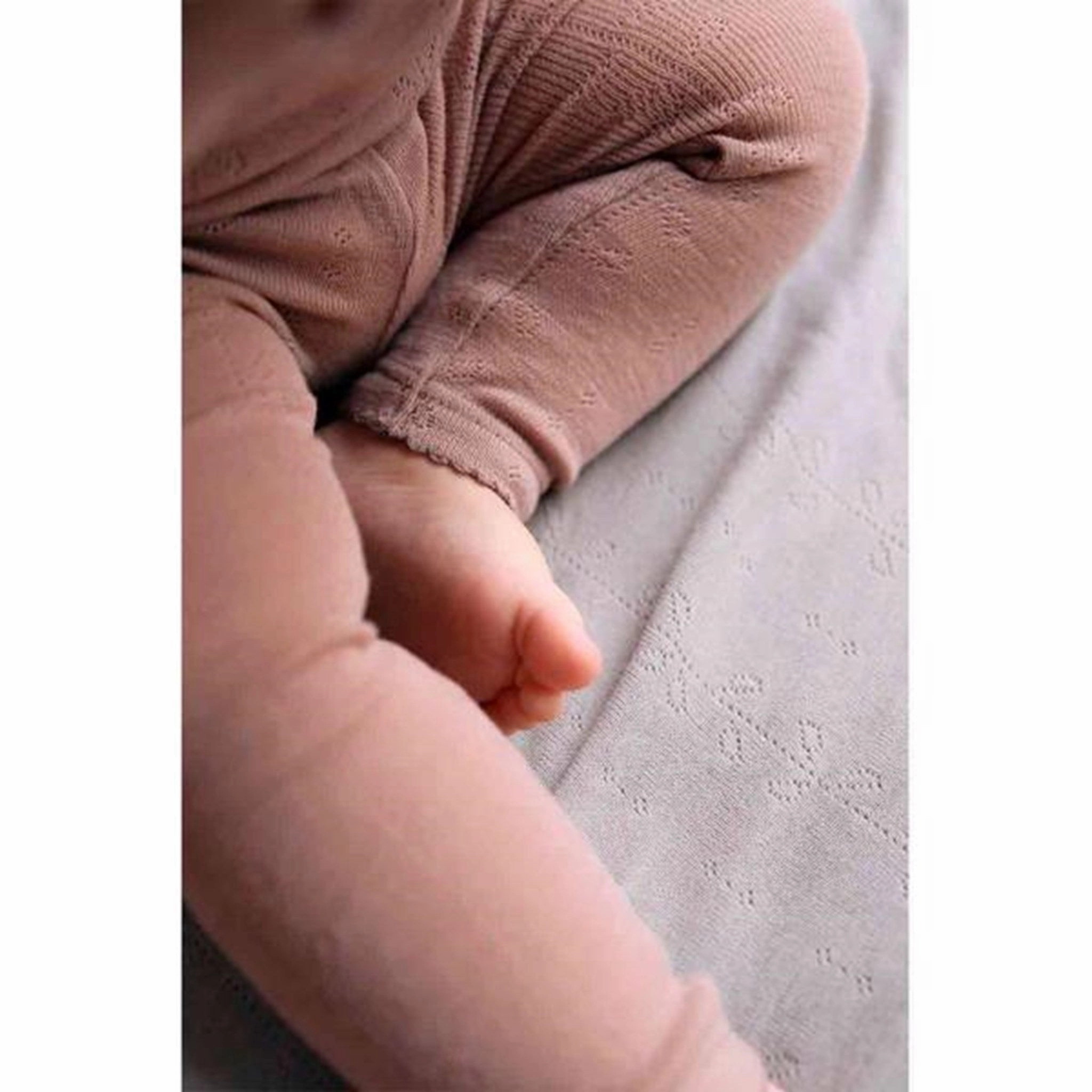 Smooth Coverage MarMar Wool Pointelle Burnt Rose Leggings
