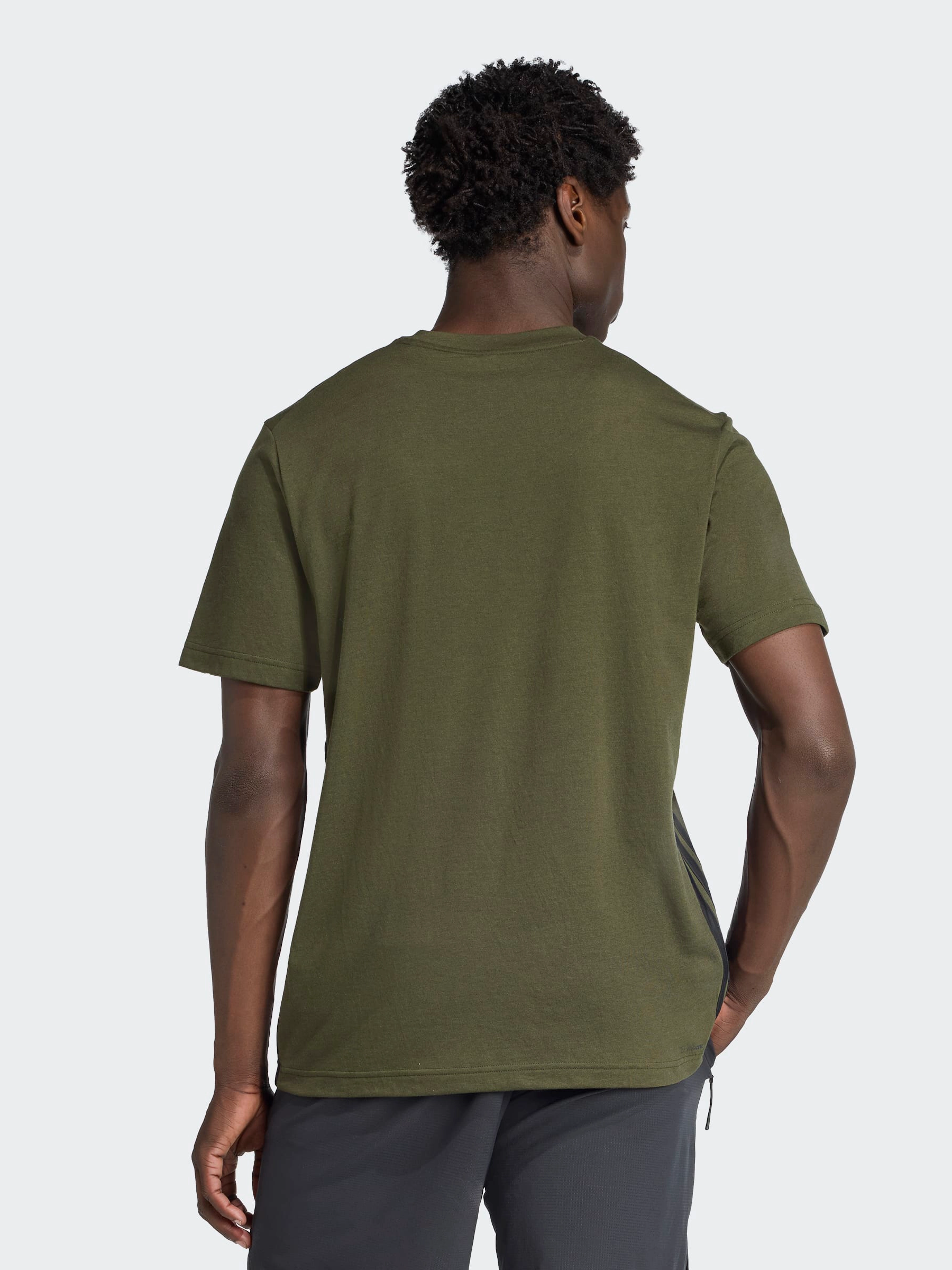 Cozy Layer oversized but not shapeless Feelready 3-Stripes T-Shirt