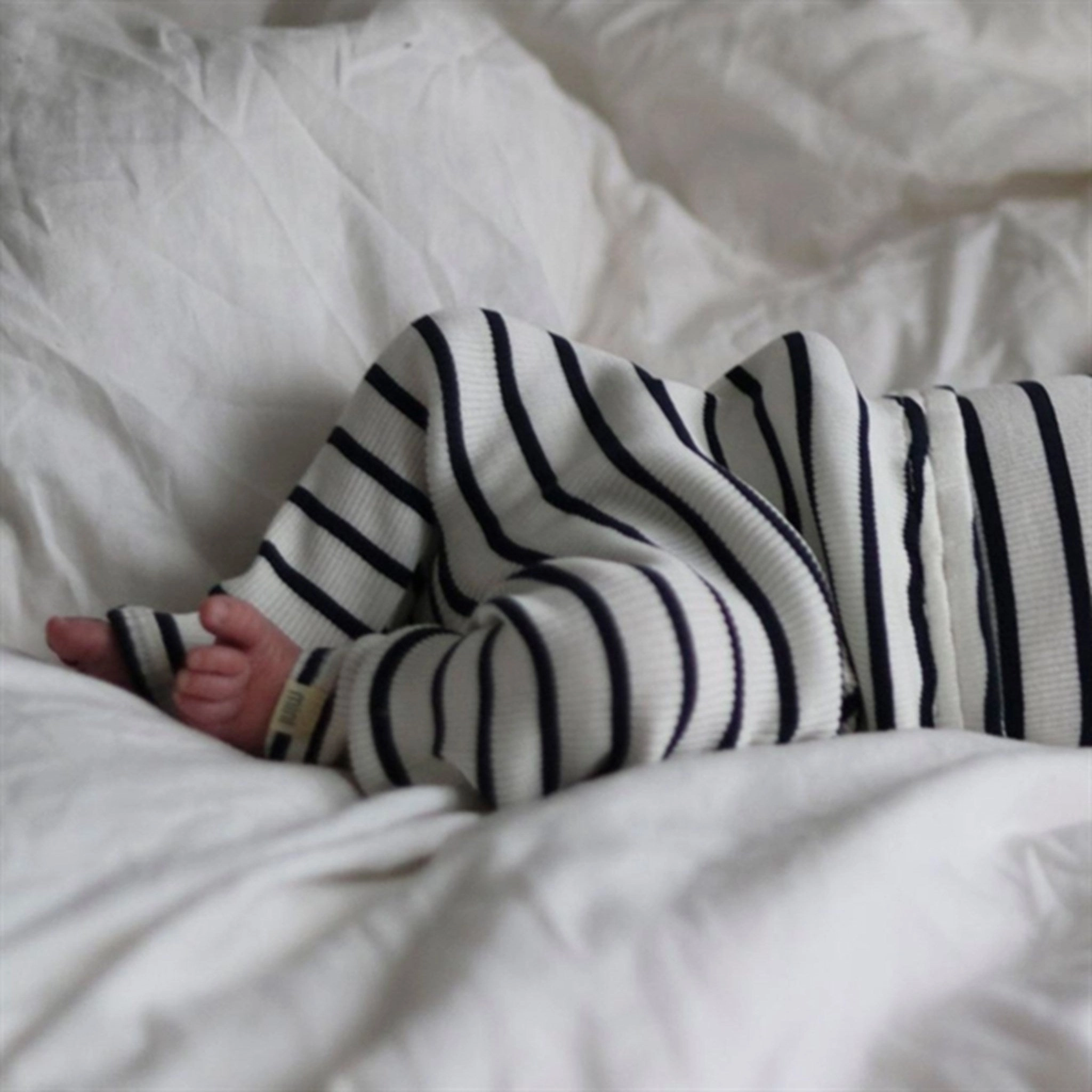 For Teens Anti Odor Total Fit Minimalisma Bieber Pants (sailor)