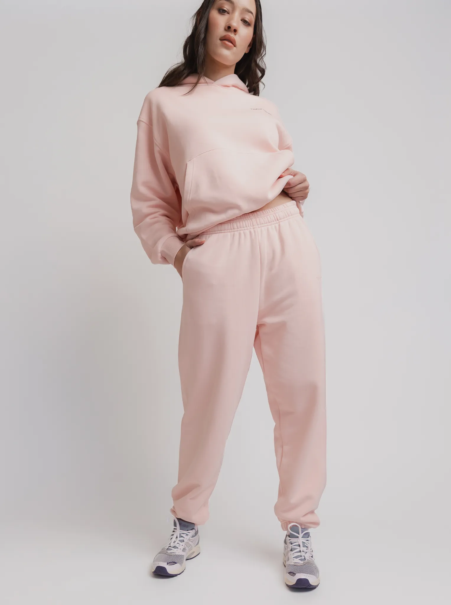 FlexibleKnees Taylor Trackies in Pillow Pink