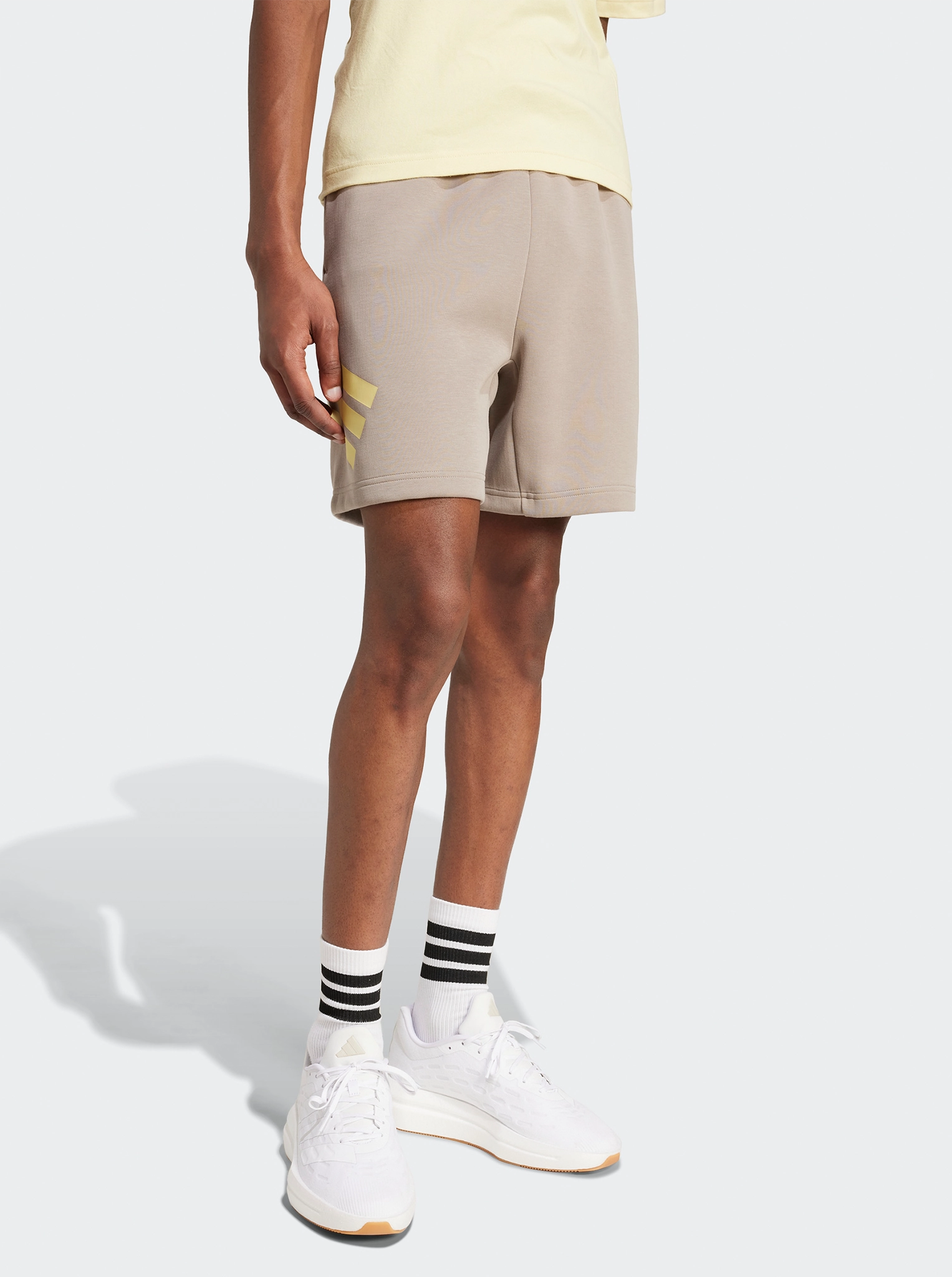 Holiday Wear Future Icons 3-Stripes Shorts