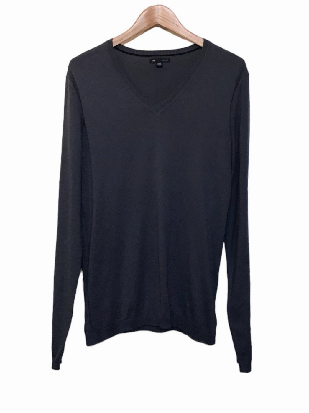 Gap V-Neck Sweater (Size M) Oversized Collar Style