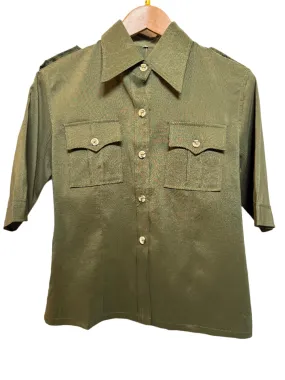 Travel Friendly Striped Design Green Women's Blouse (Size M)