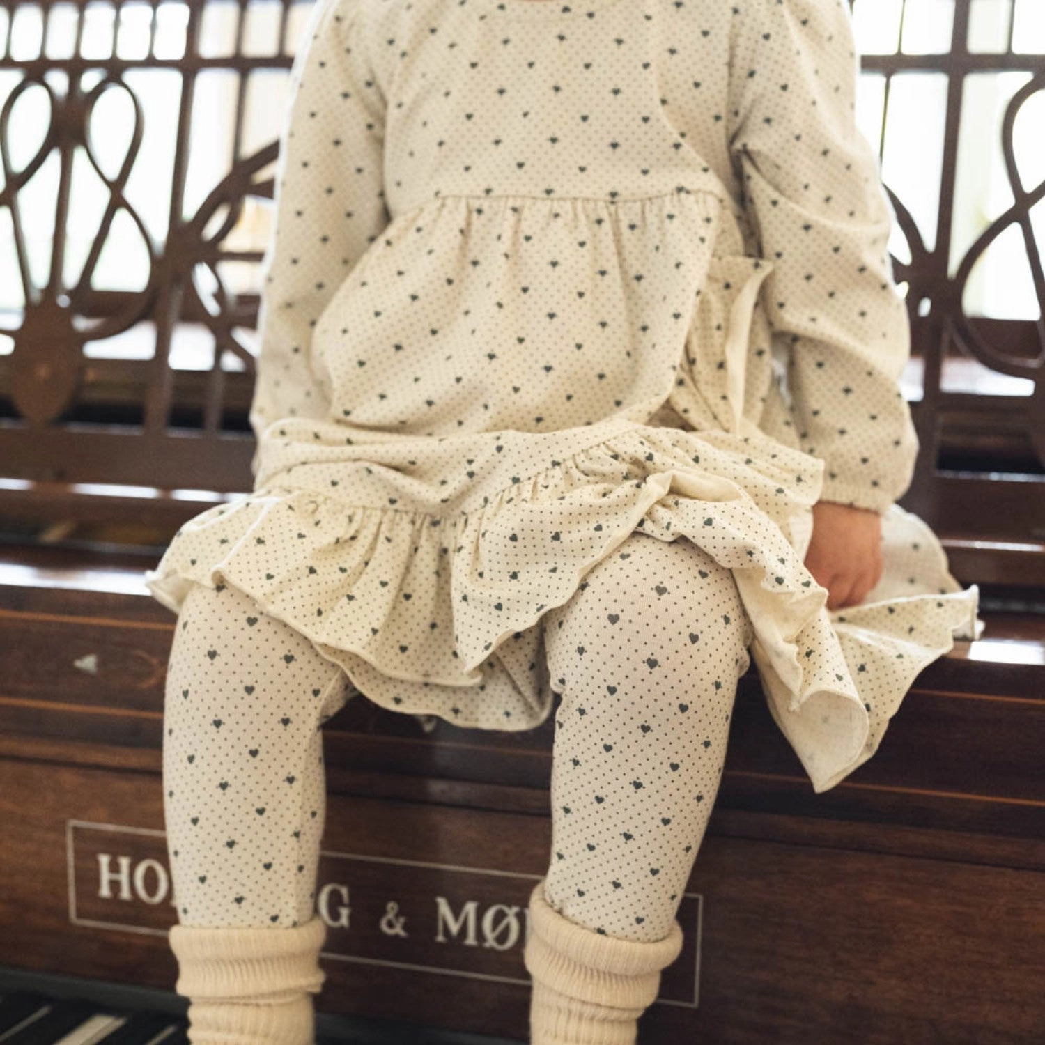 That's Mine Lots Of Love Sky Elois Leggings Chic And Comfortable Morning Jog Pro Athlete