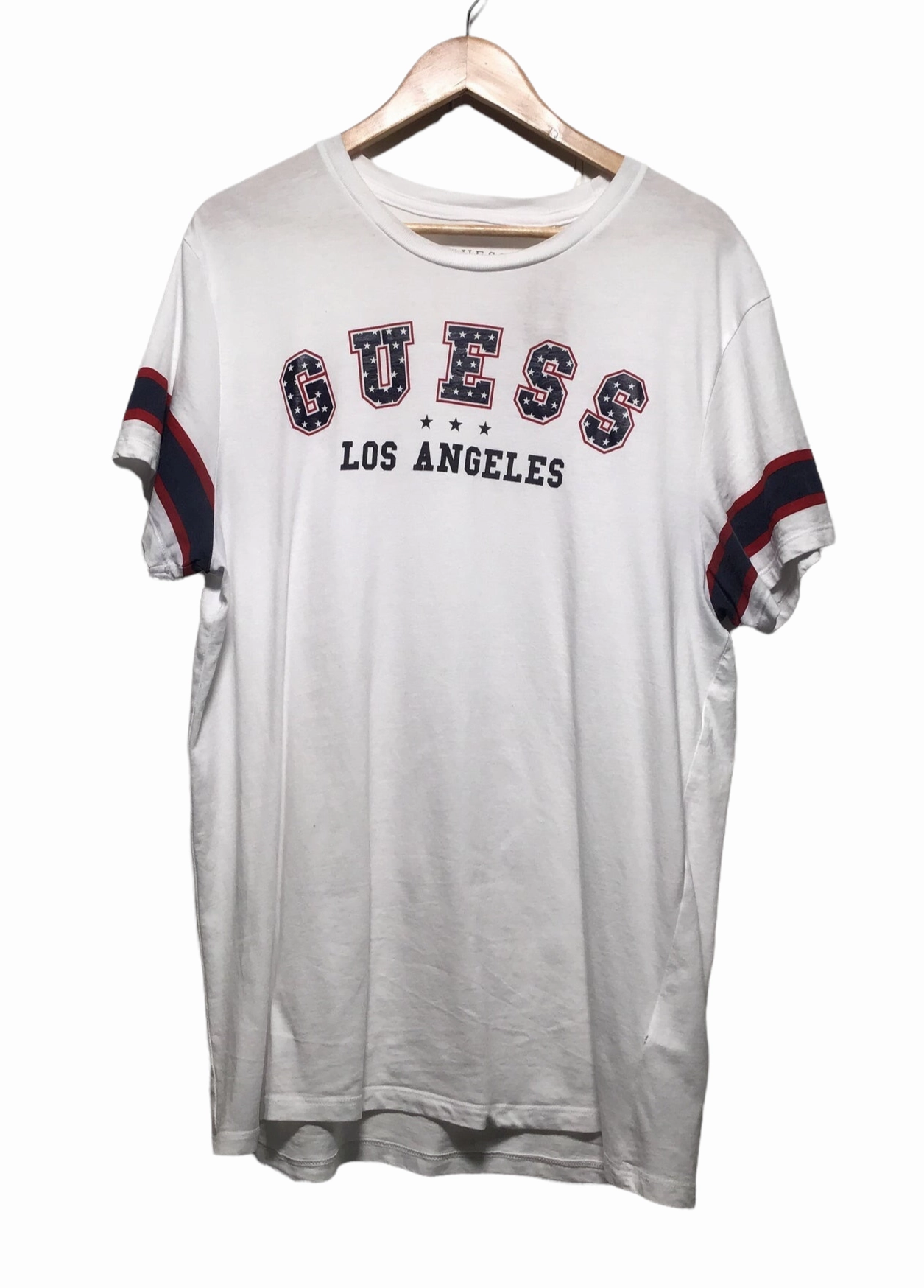 Stretch Knit Guess T-Shirt (Size L)