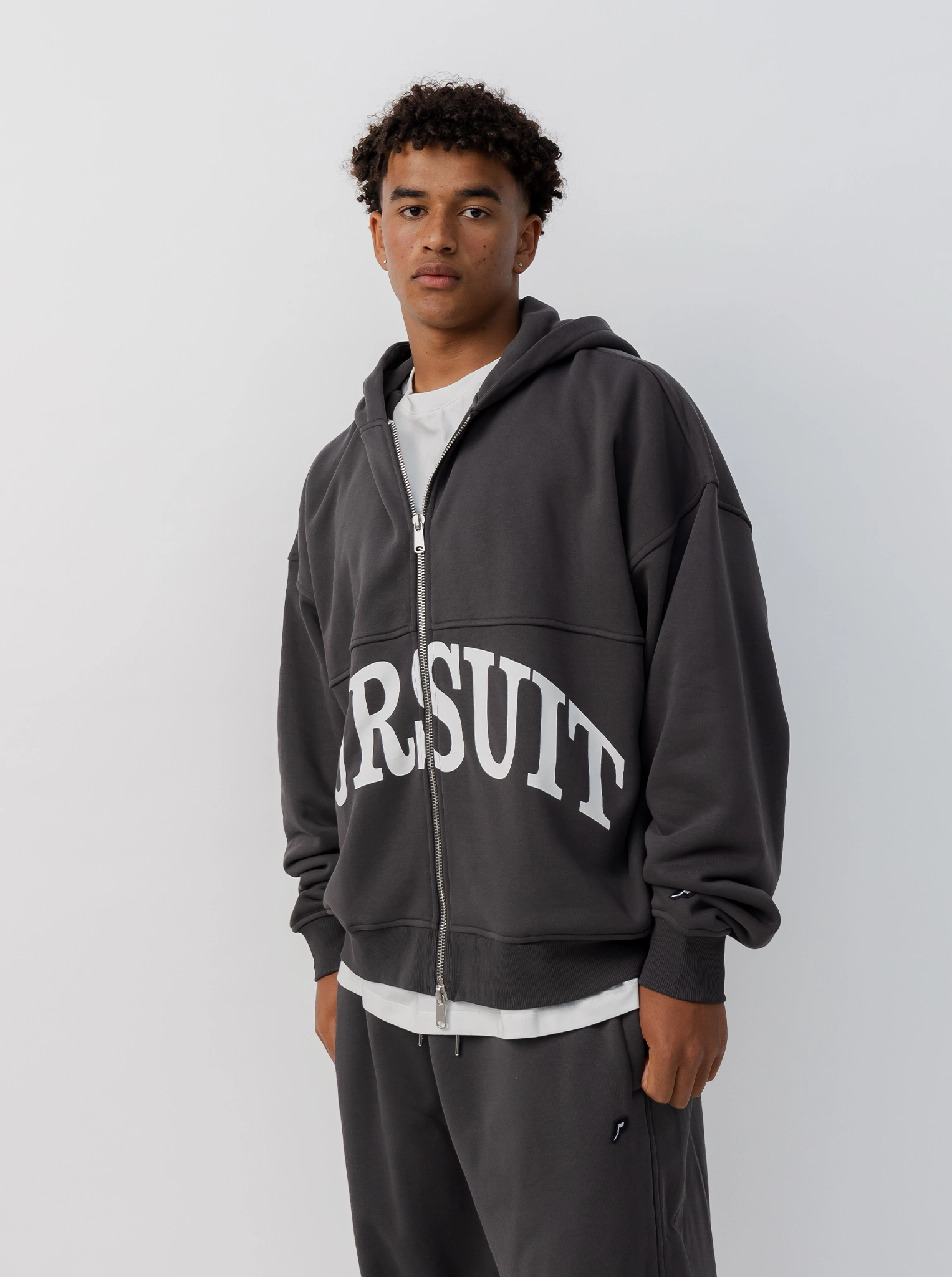 Heavyweight Zip Up checkered pattern