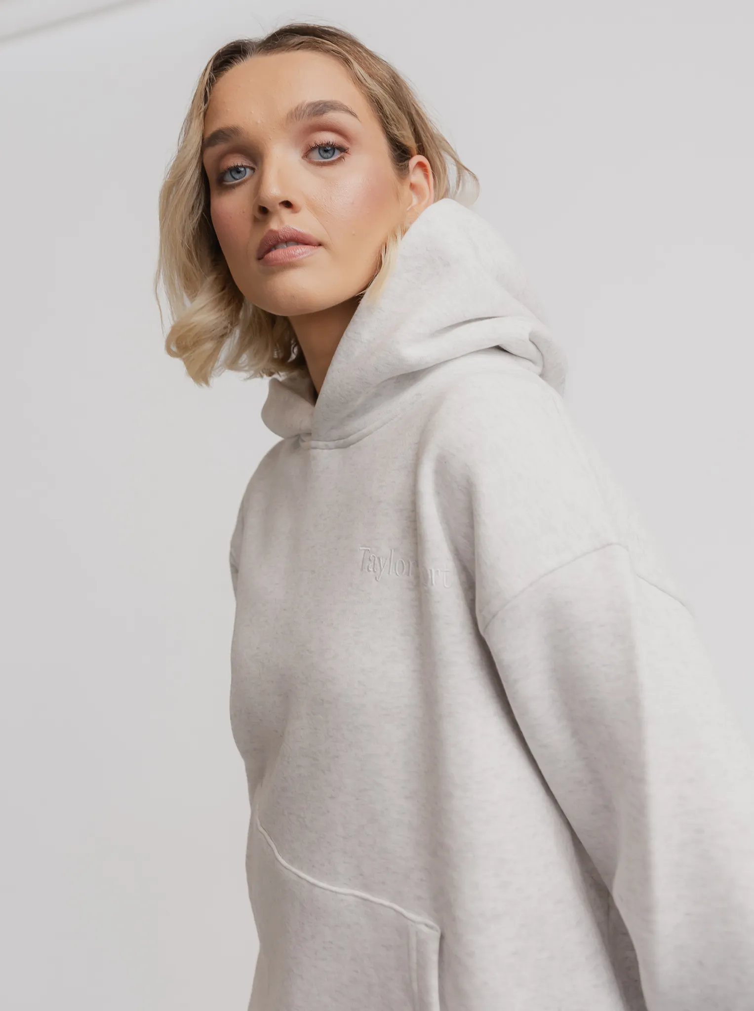 Heritage Hoodie In Snow Marle Tear Resistant Stitching