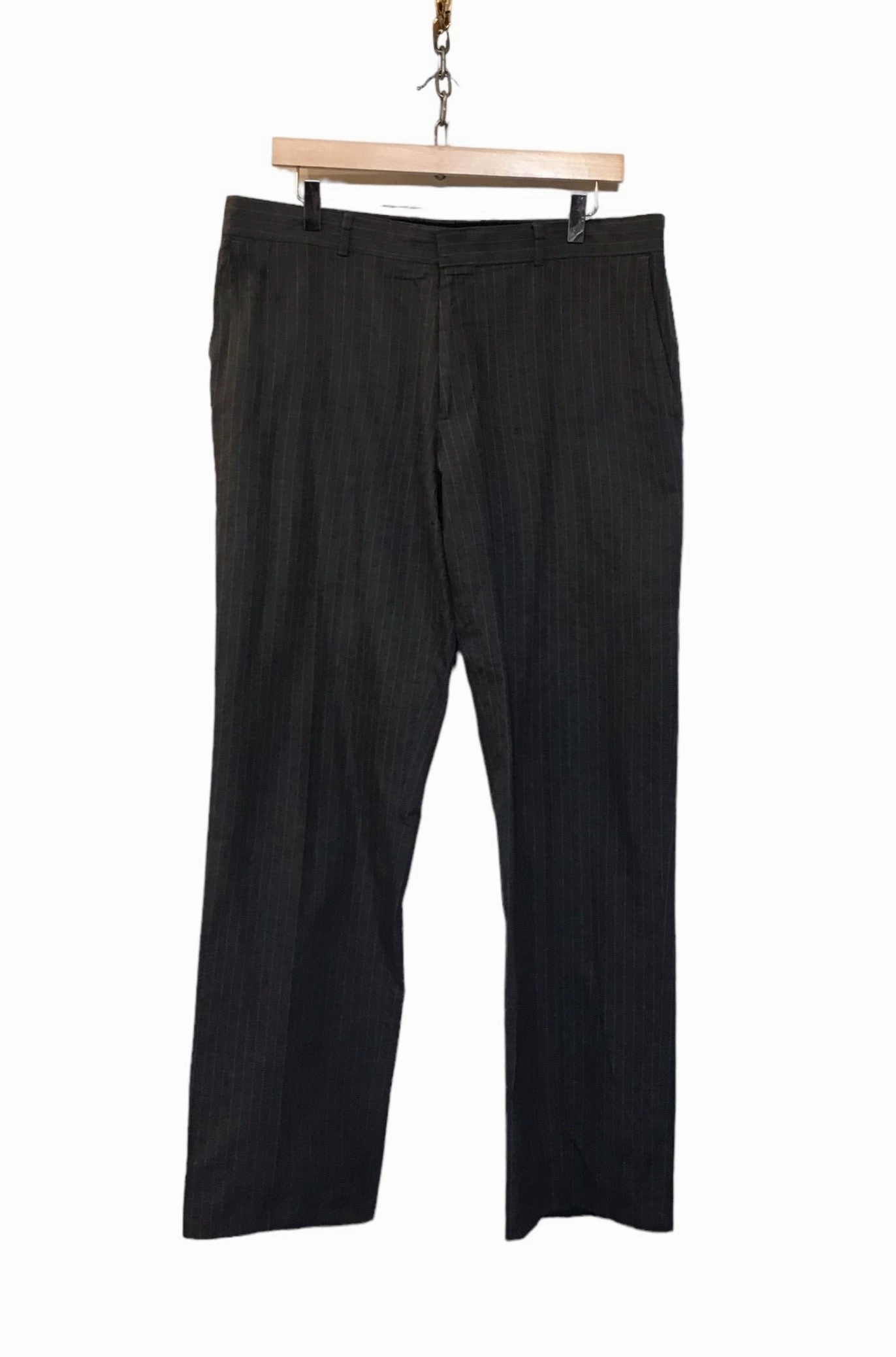 NonIrritatingSeams QuickReleaseFastenings Hugo Boss Pinstriped Suit Trousers (Size XL)