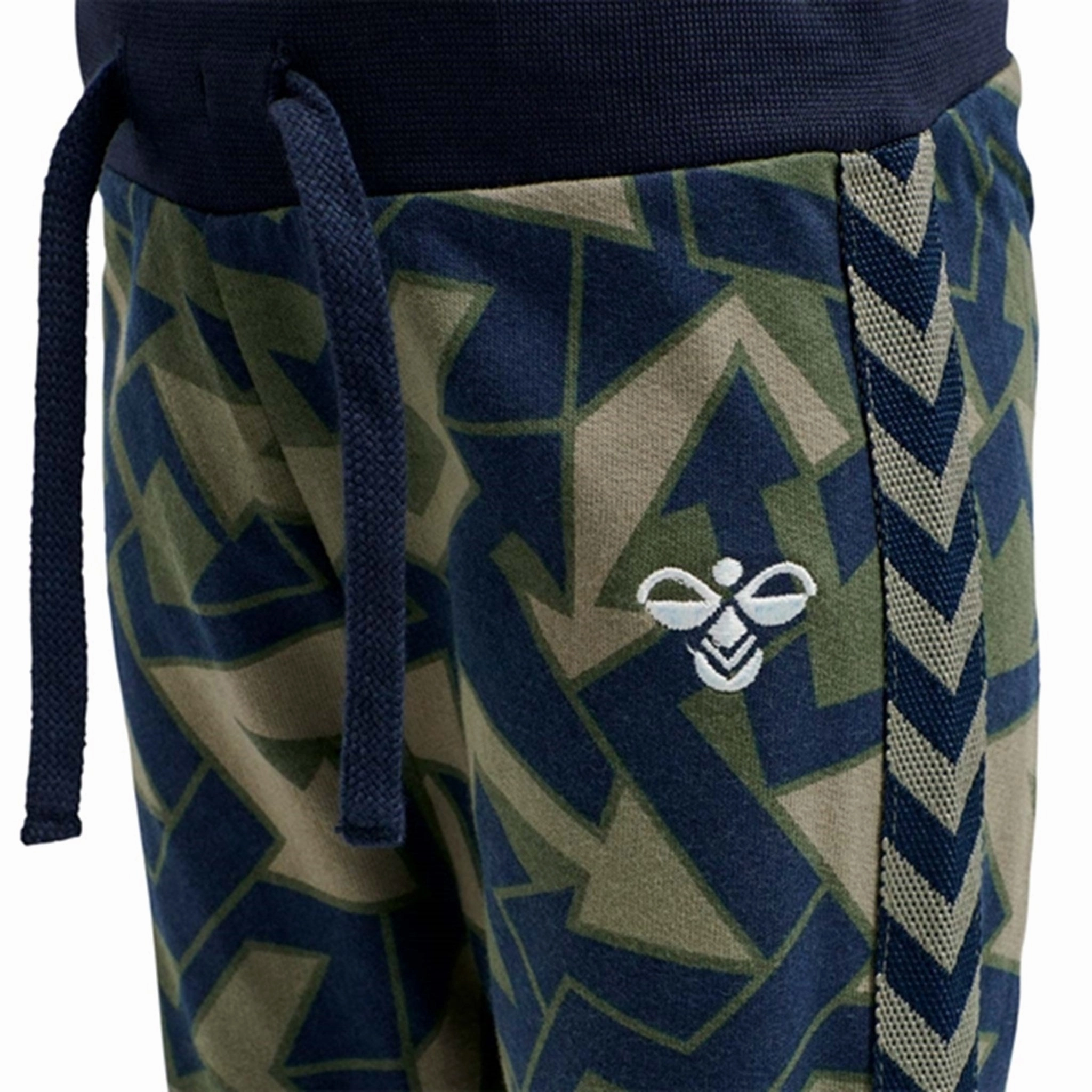 Bonded Seamless Edges thrift store Hummel Black Iris Buller Pants