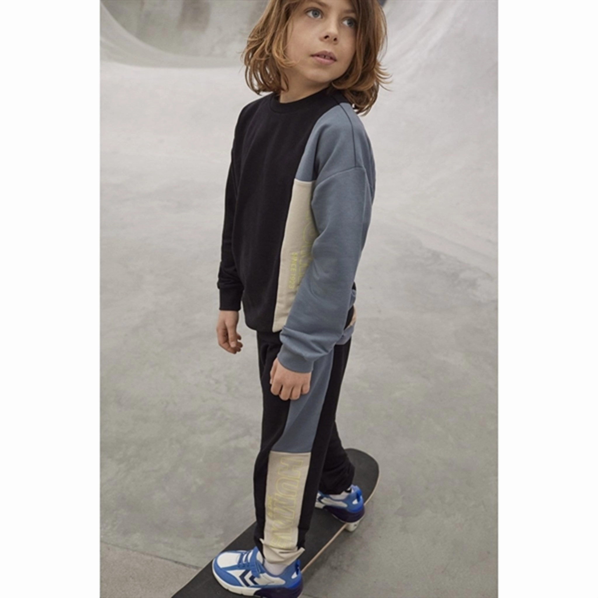 Dance convention center Hummel Black Lombus Sweatpants