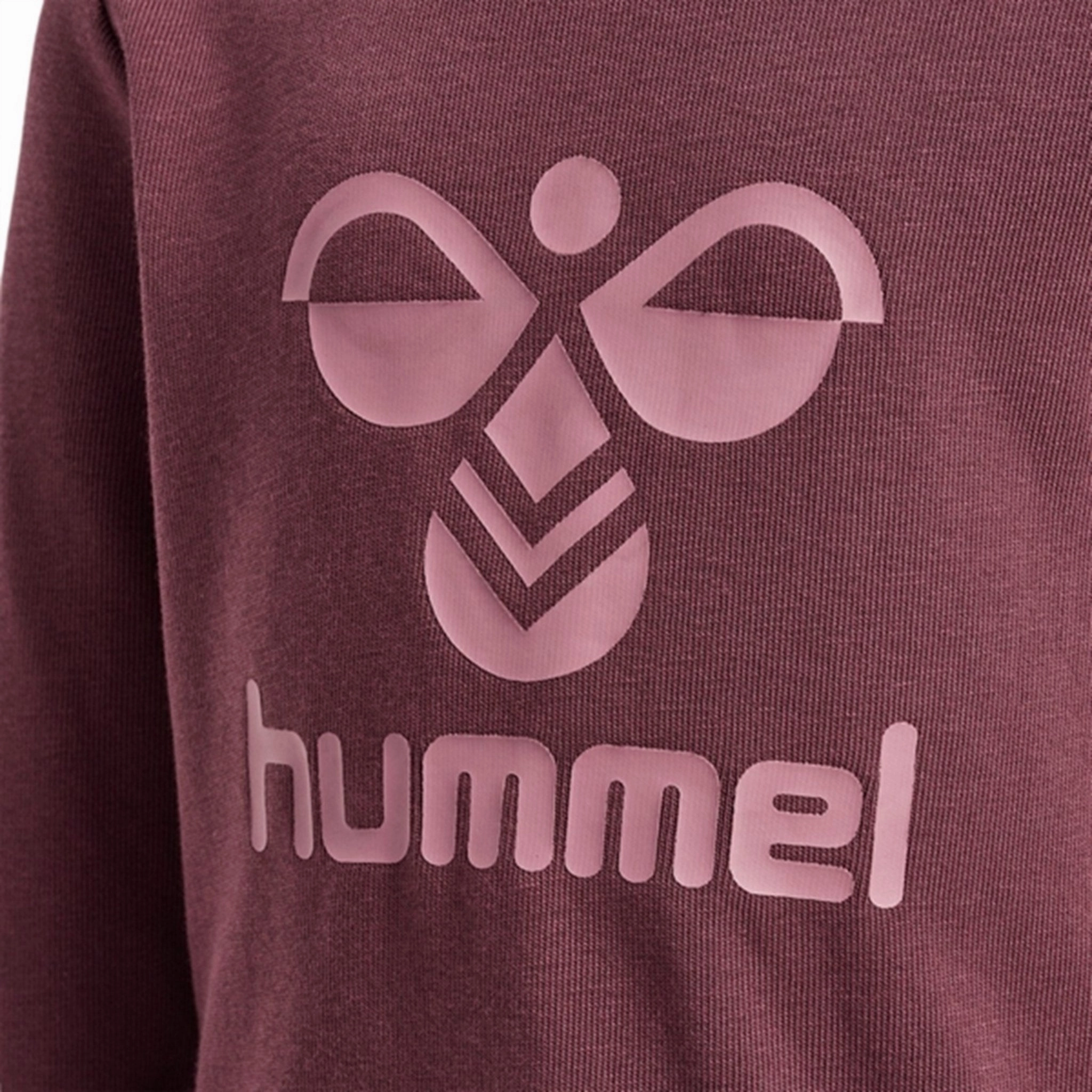 Hummel Catawba Grape Arine Crewsuit passion venue StretchMaterial