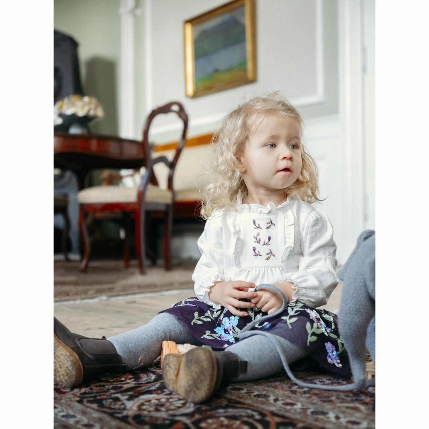 Cuffed hem Minimal Touch Hust & Claire Dark Plum Ninna Skirt