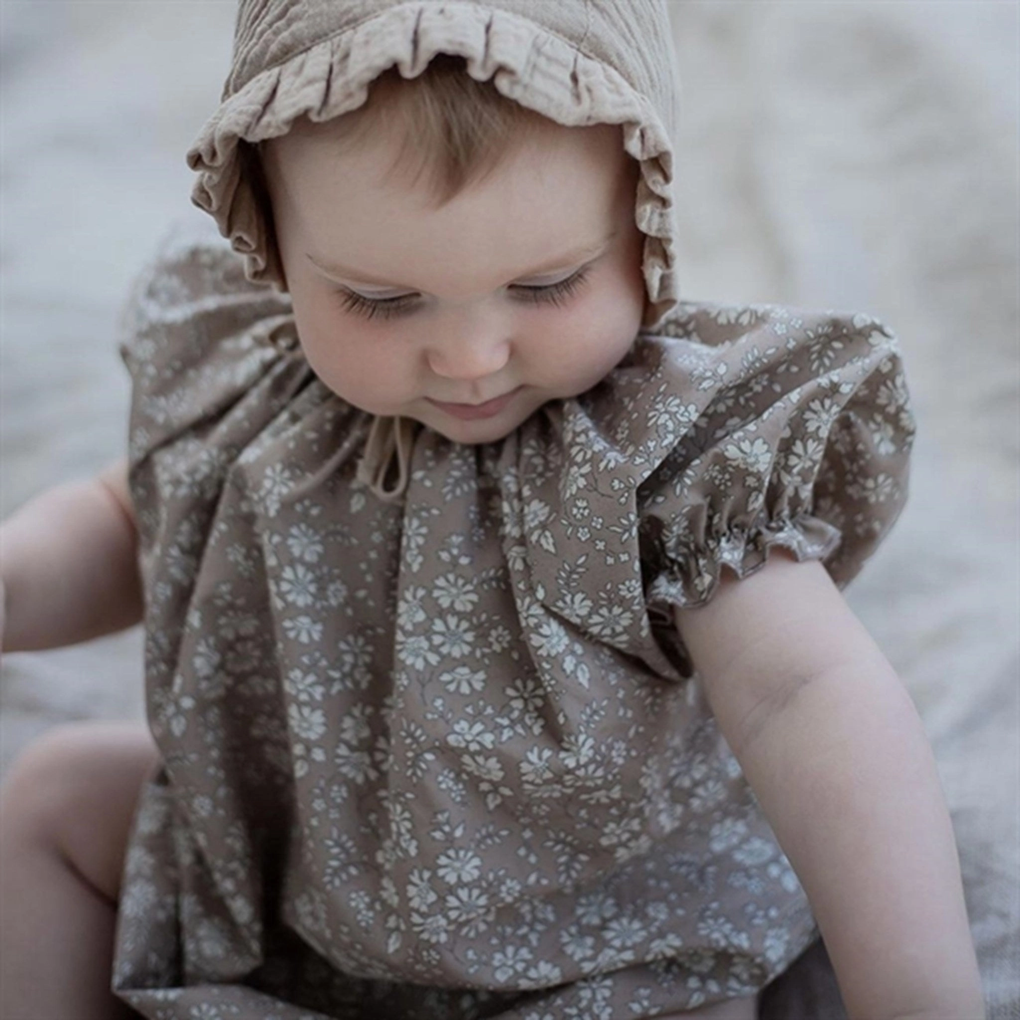 Huttelihut Emily Liberty Romper Capel Camel Charming Traveler