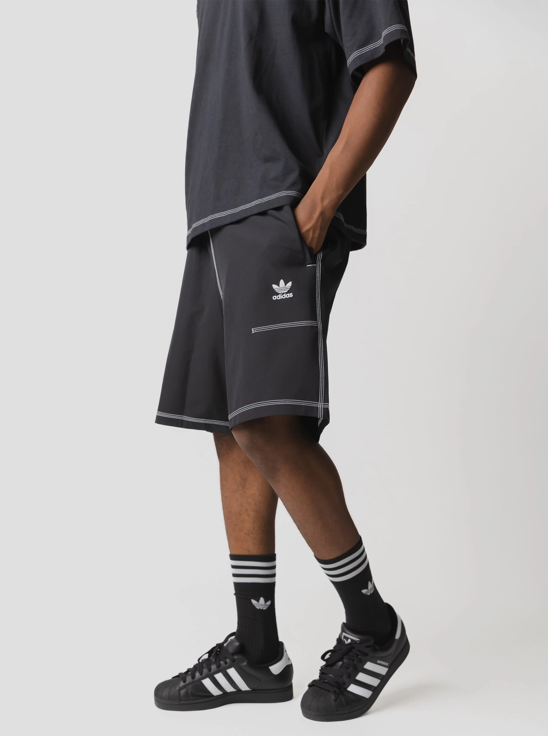 ethical fashion Unique Pattern Trefoil Essentials Shorts