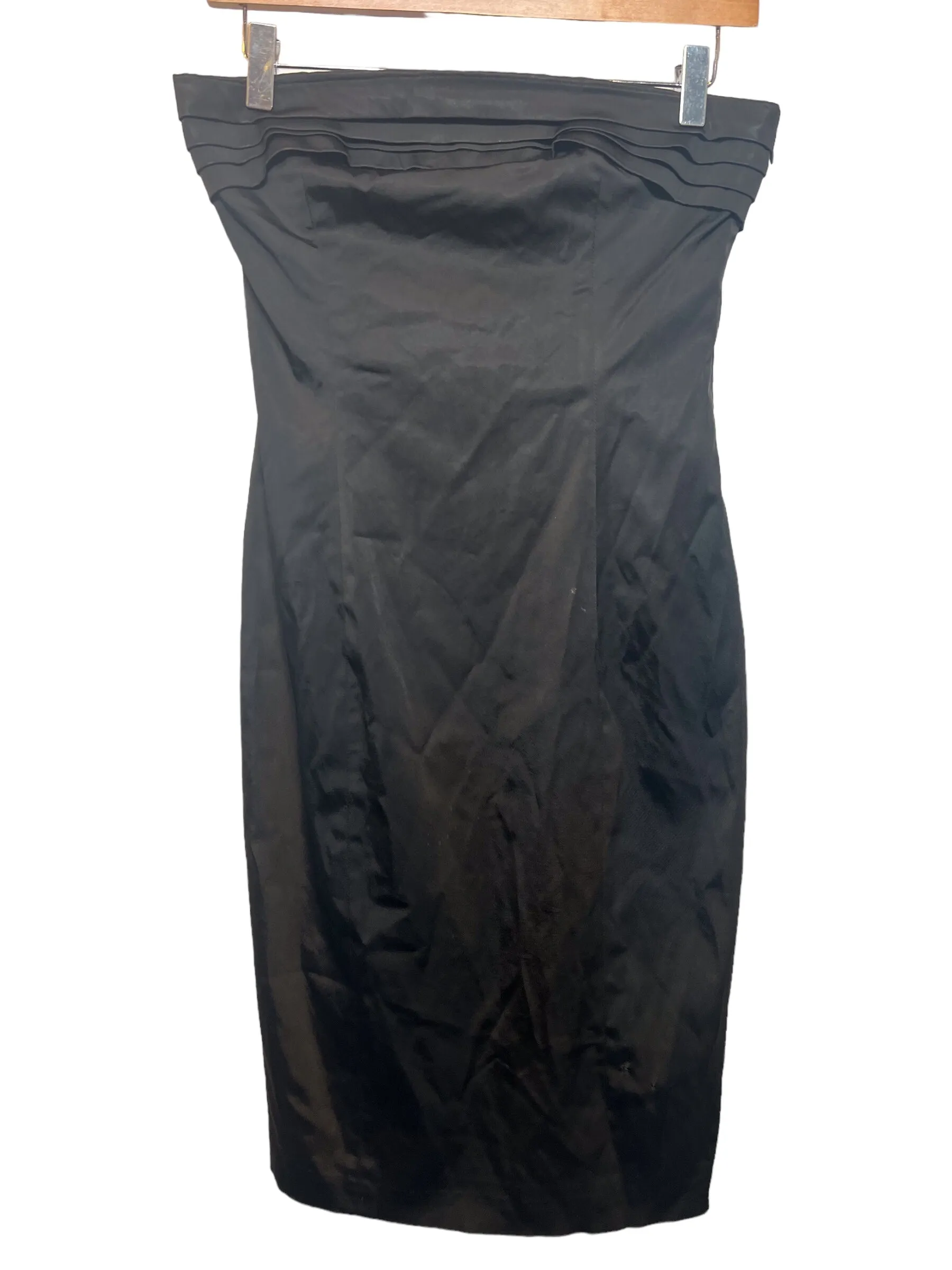 striped shorts Clean Fit Karen Millen Black Skirt (Size L)