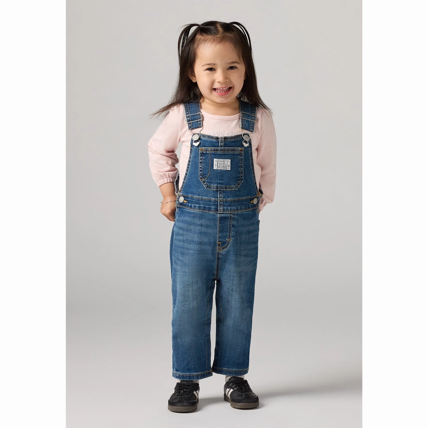 Straight Leg Smart Layering Levi's BLUE Denim Overalls