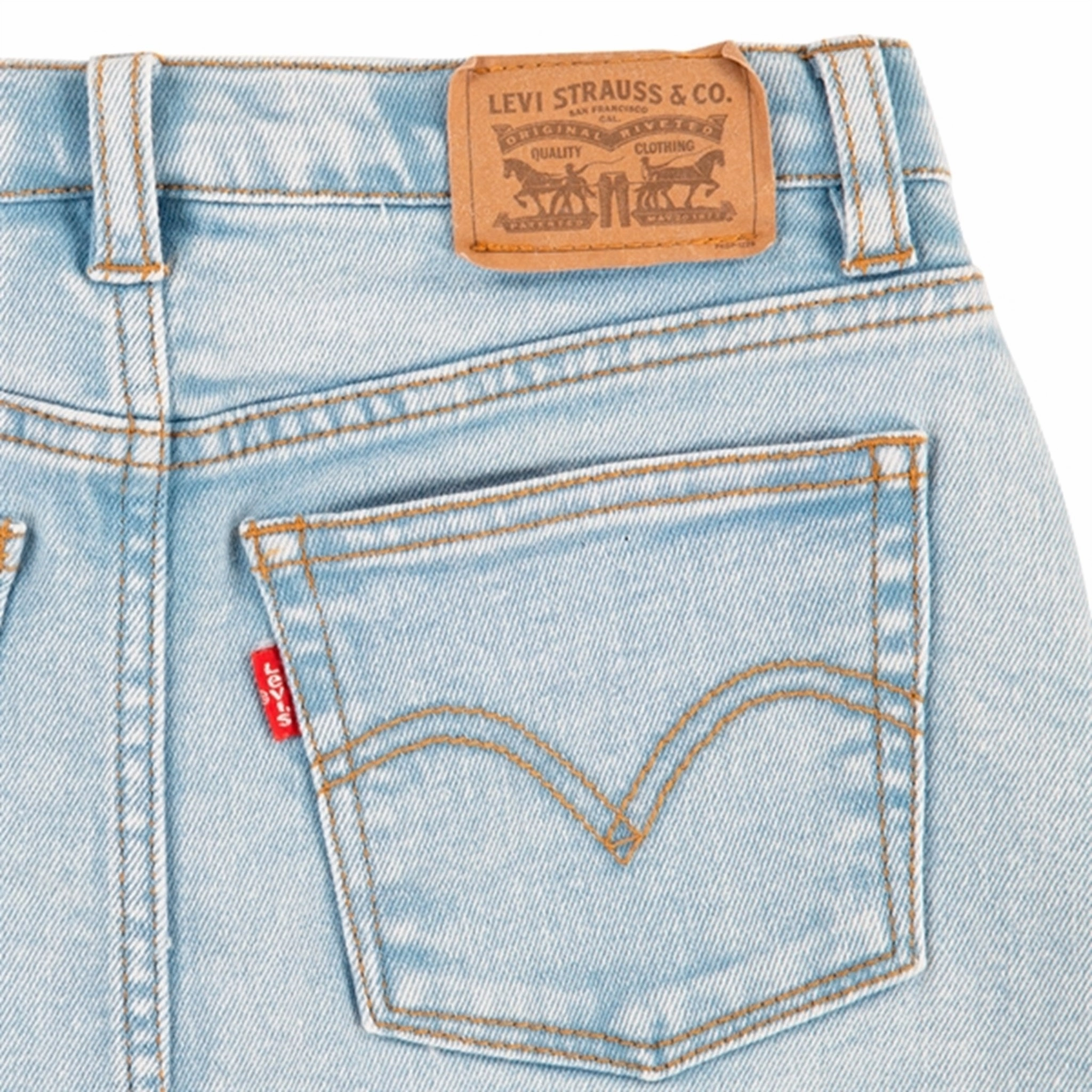 Lightweight texture Levi's High Rise Denim Skirt Blue