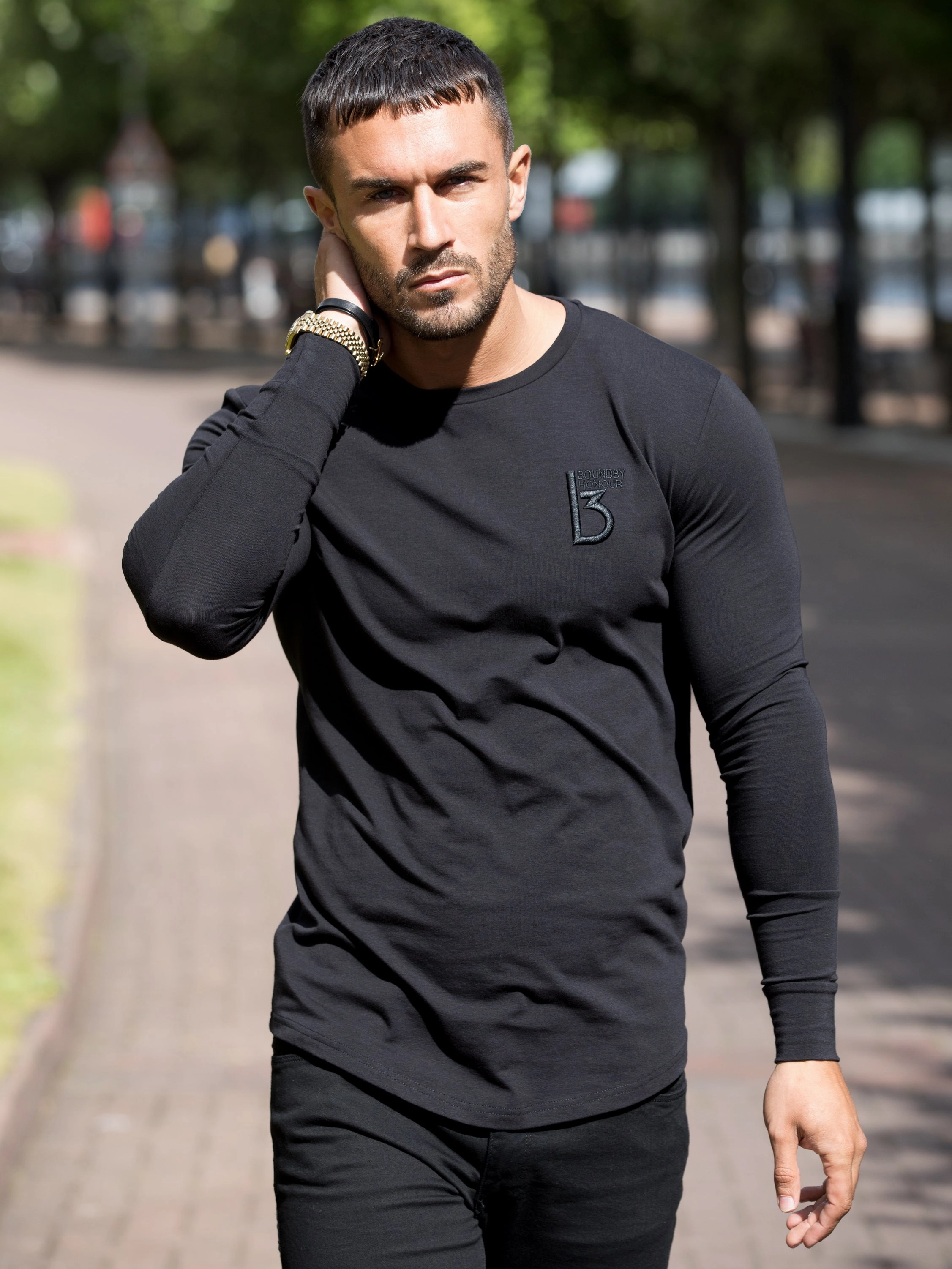 suitable for all genders Active Lifestyle Absorb Long Sleeve T-Shirt | Bound By Honour
