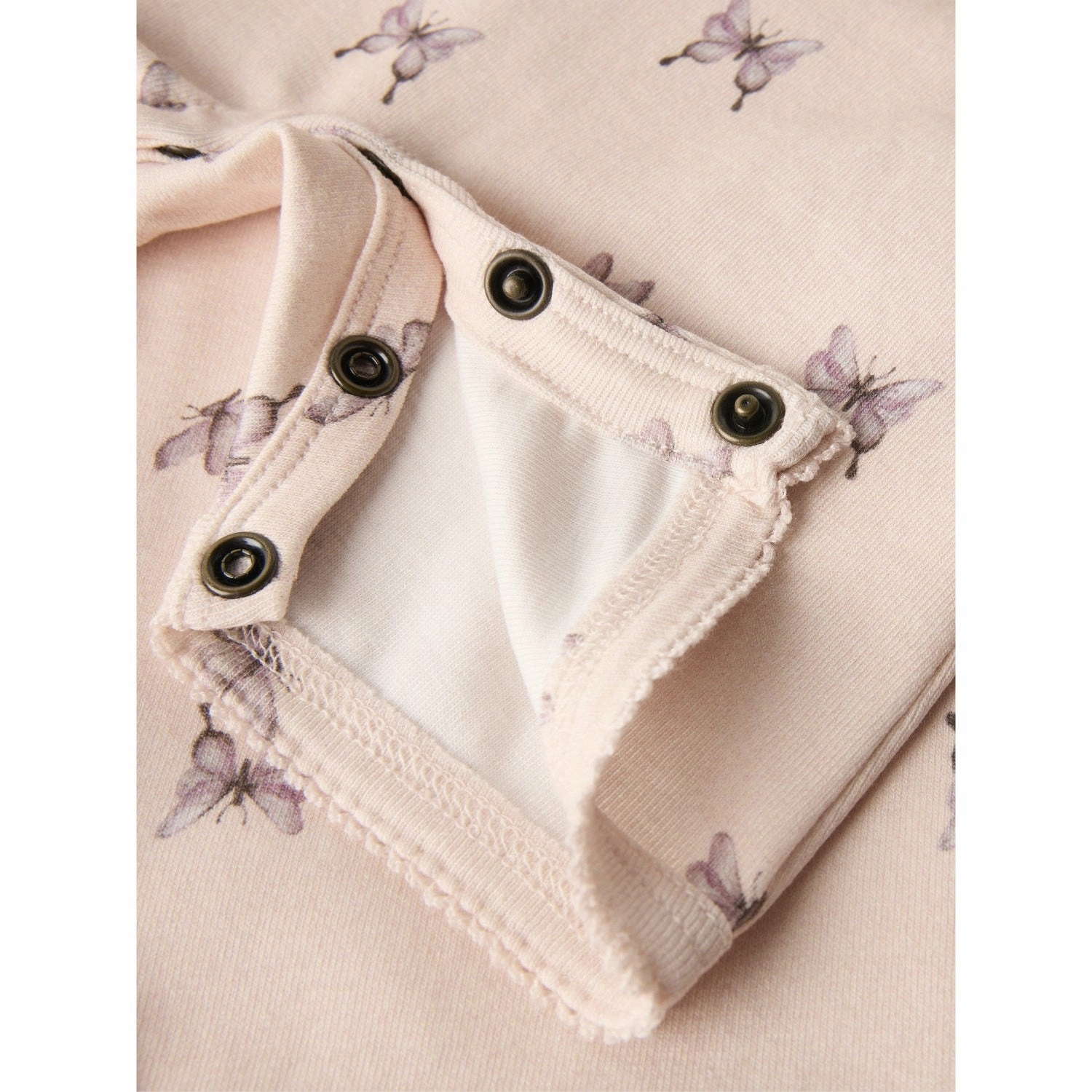 Natural Relax Gym Minimal Lil'Atelier Peach Blush Butterfly Gayo Sao Strap Suit