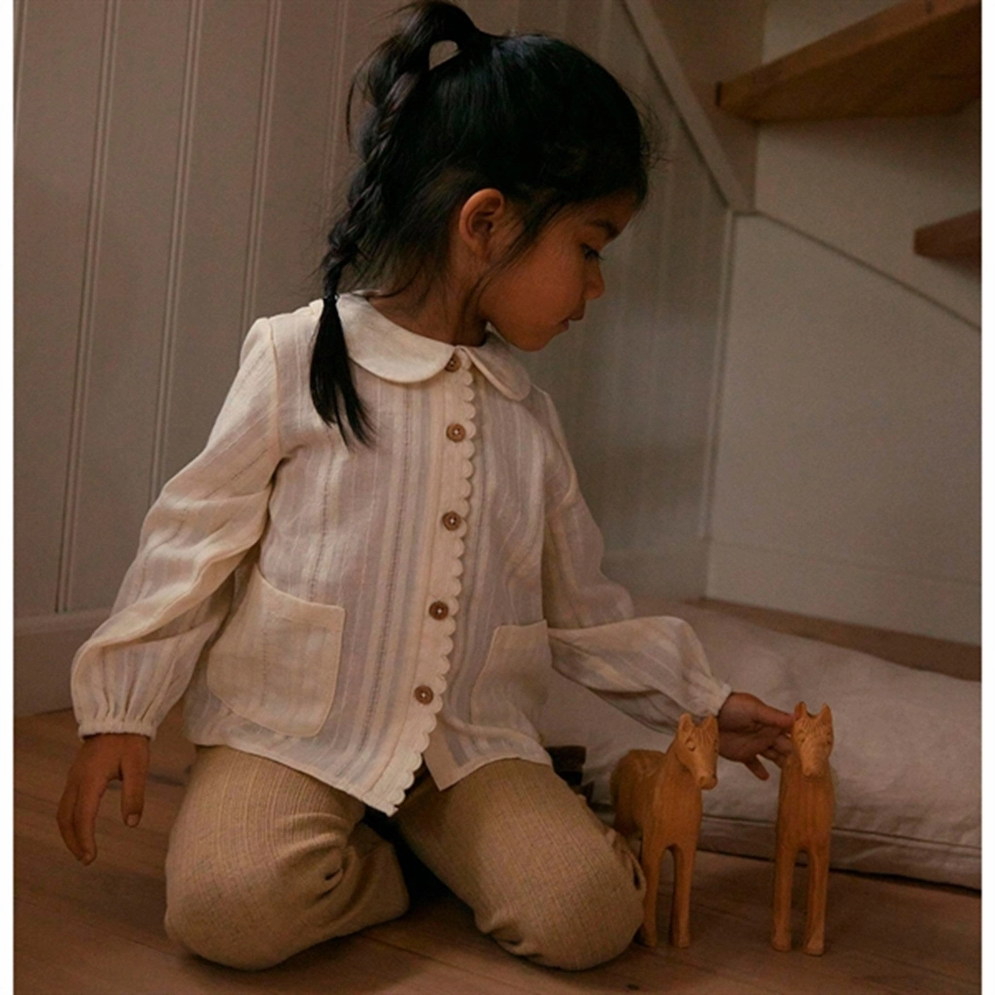 Slim Design Soft and Chic Lil'Atelier Warm Sand Niva Bootcut Leggings