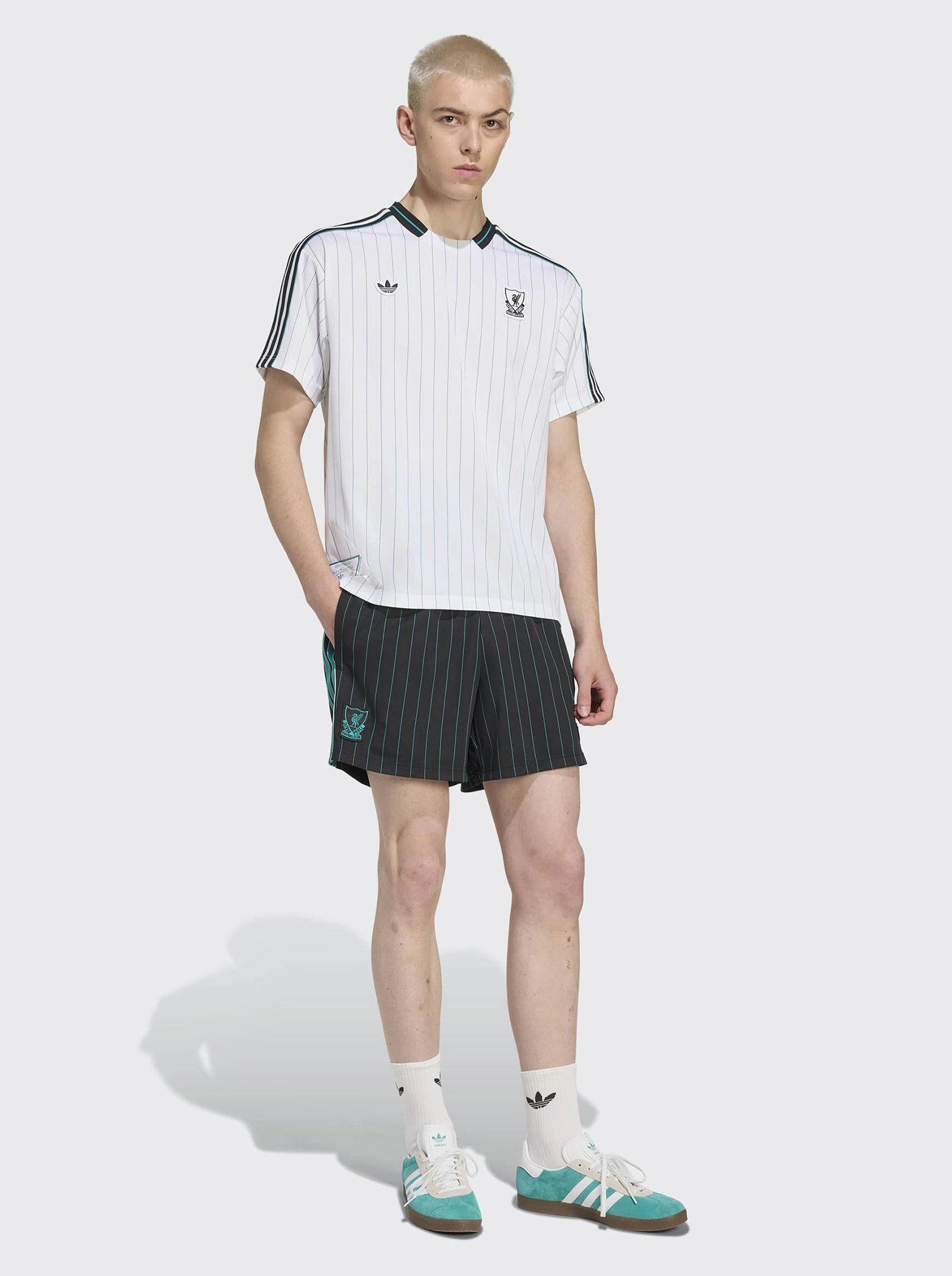 Liverpool FC Terrace Icons Jersey Travel Comfort