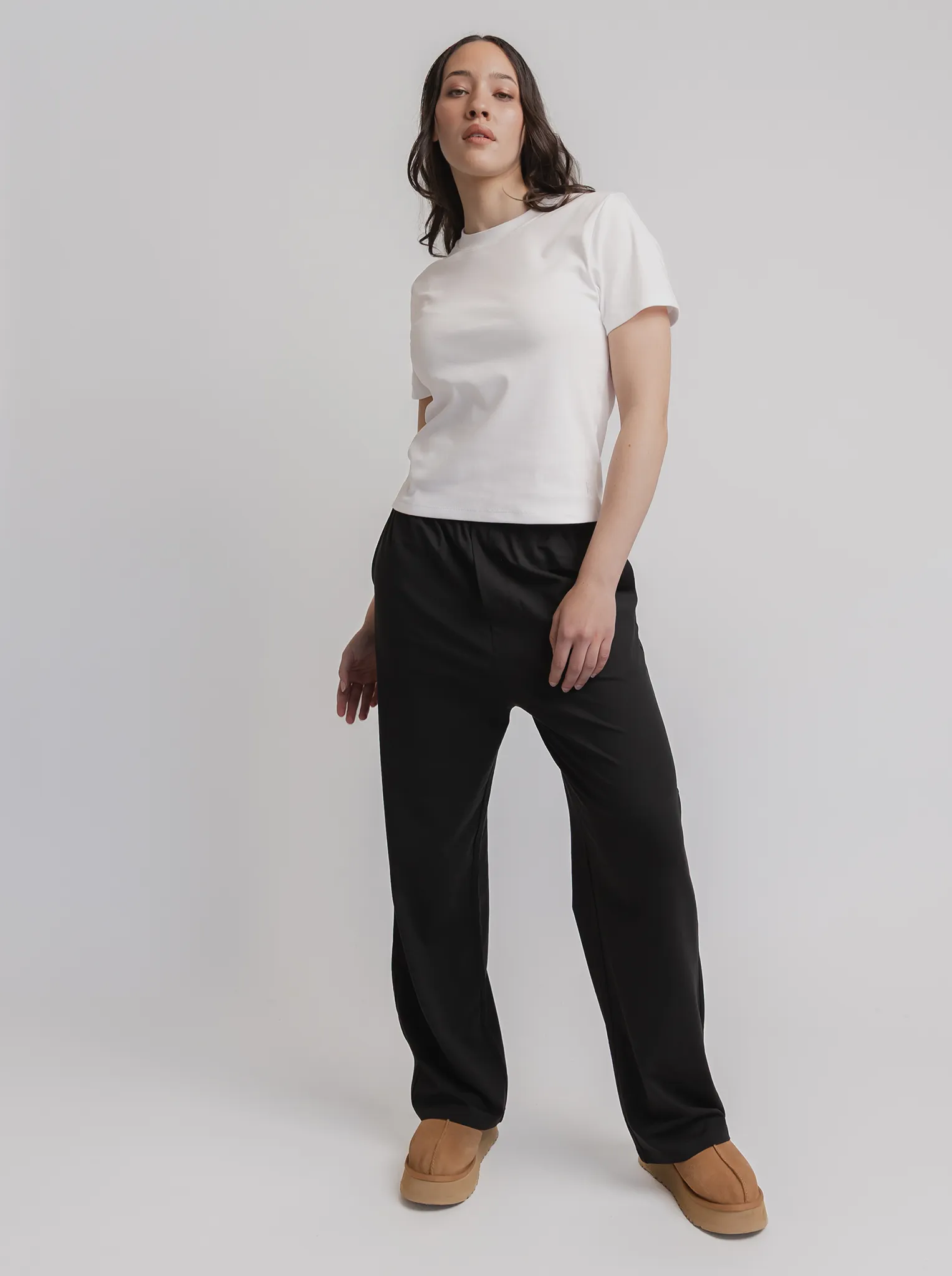 Airy Feel Lounge Pant in Black