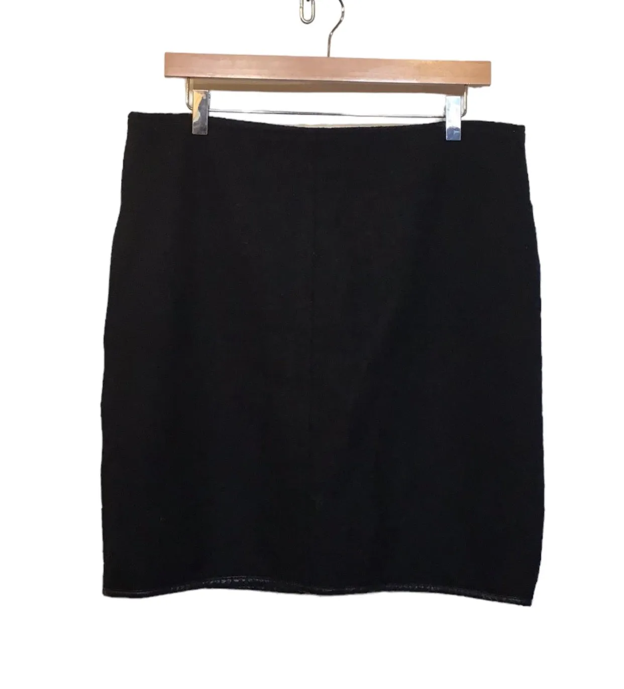 Nougat Skirt (Size XL) Ultimate Ventilation Channels