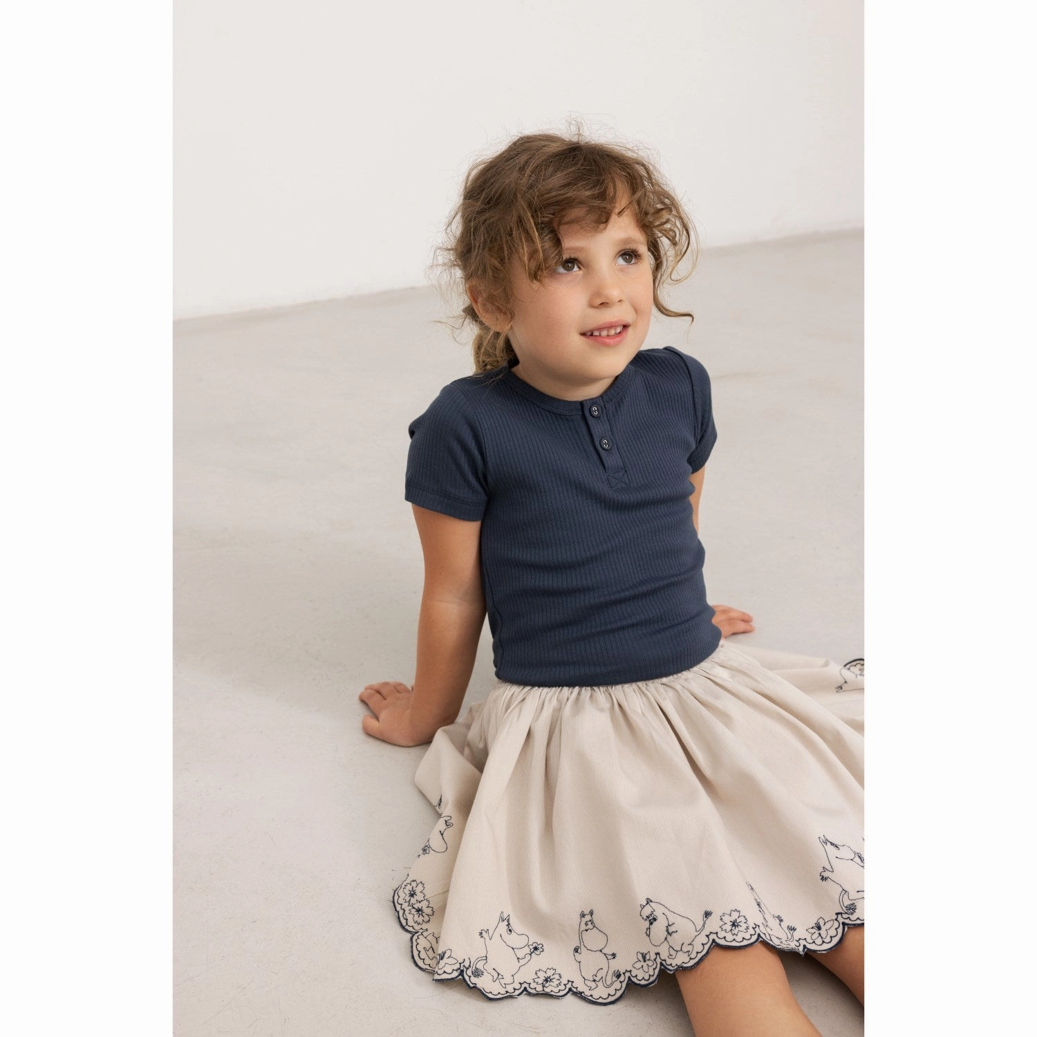 Low Maintenance Fabric MarMar Cotton Texture Dancing Moomins Sus Skirt