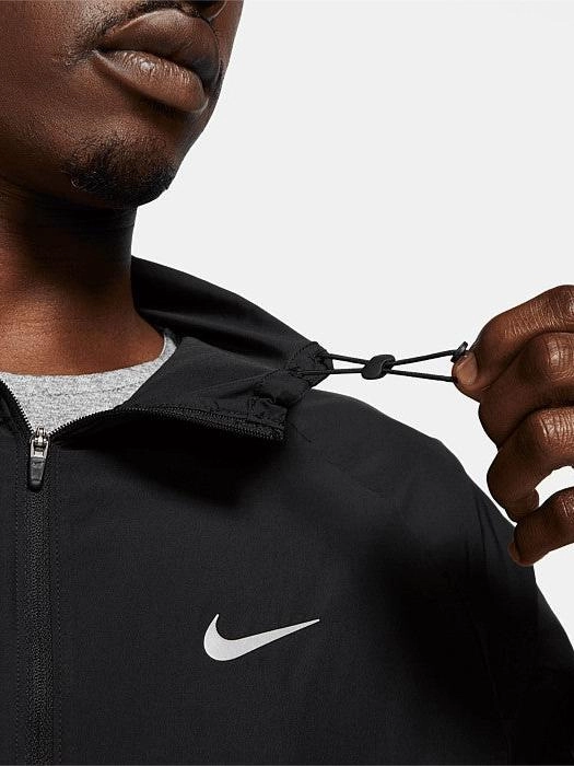 Non Restrictive Fit Miler Repel Running Jacket