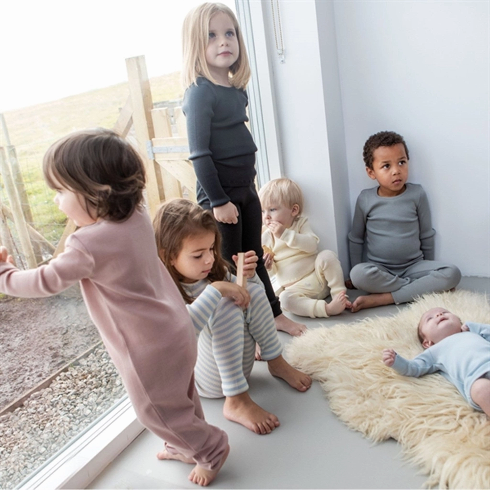 Urban Commuter City Walk Quick Dry Tech Minimalisma Arona Leggings Dark Green