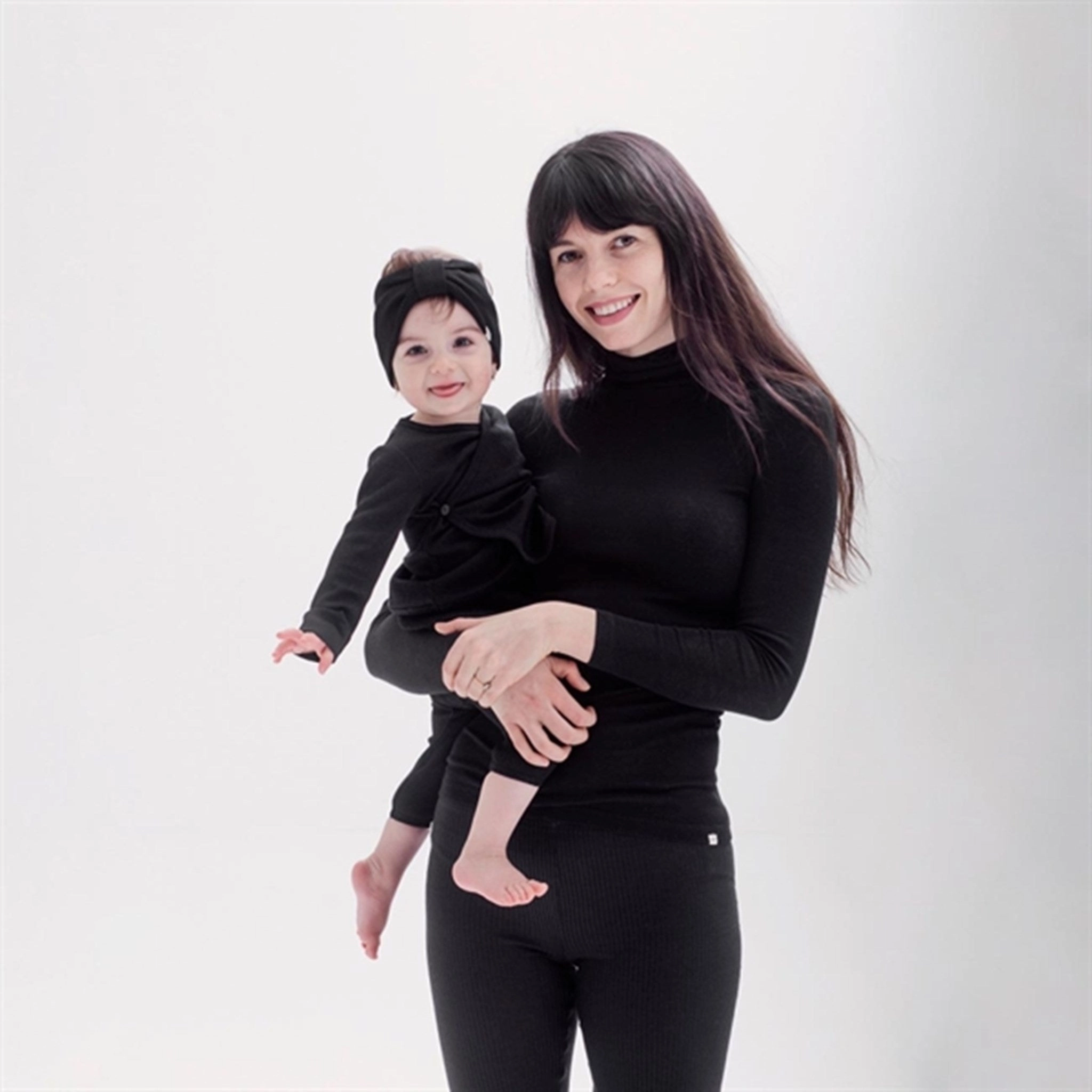 High Waist Unisex Style Minimalisma Wool Arona Pants Black