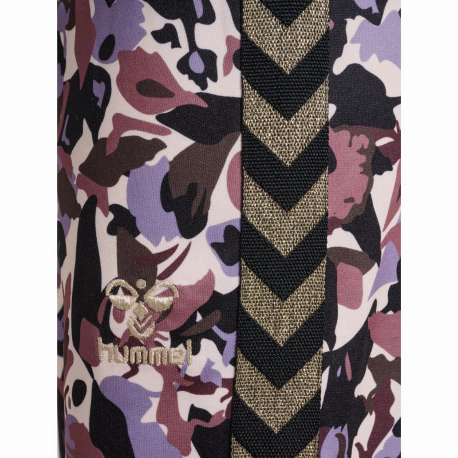 Hummel Black Kamma Sweatpants MultiPocket Configuration LightweightPerformance