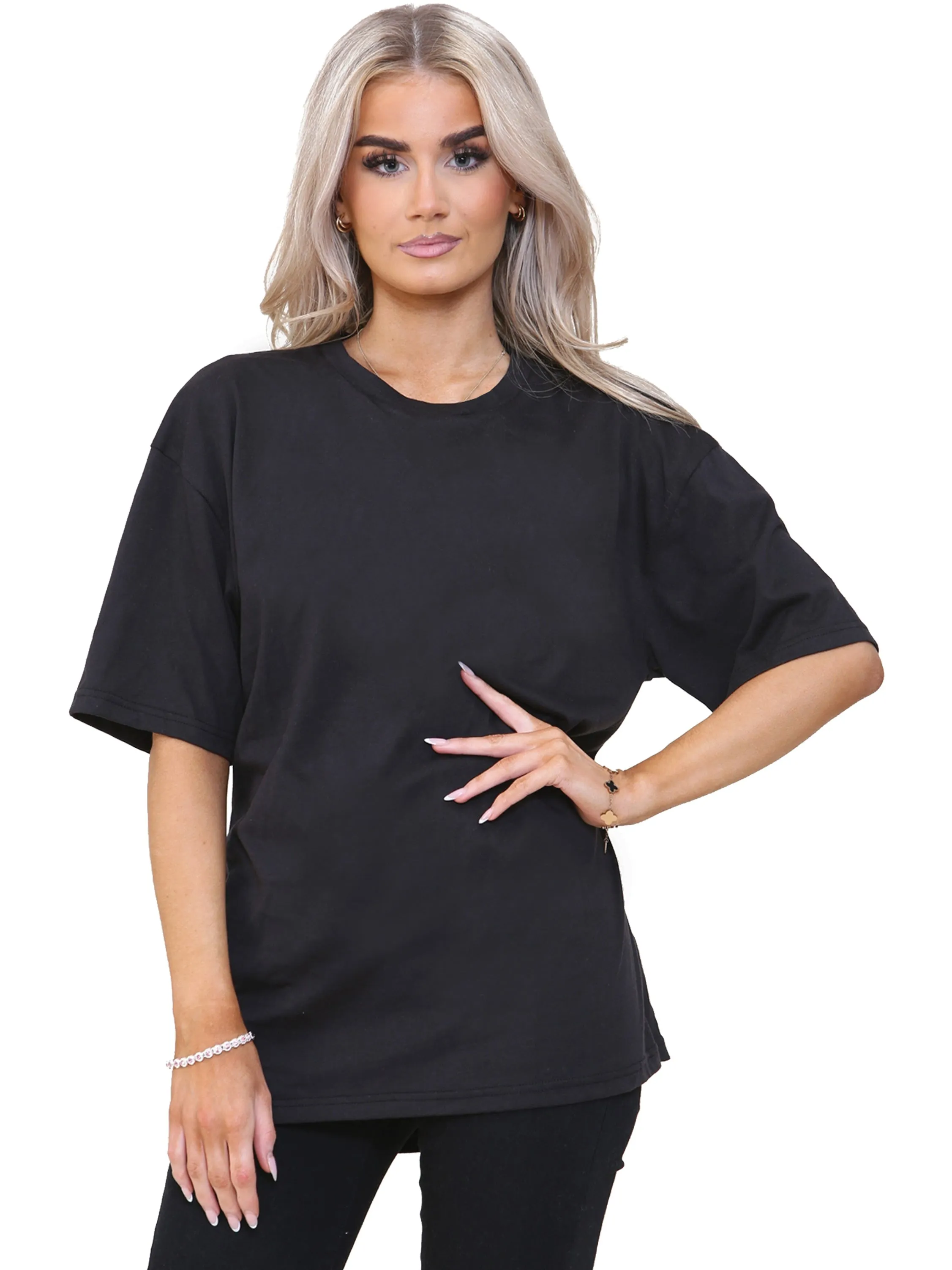 Enzo | Womens Oversized T-Shirt suitable for all genders Layering Essential