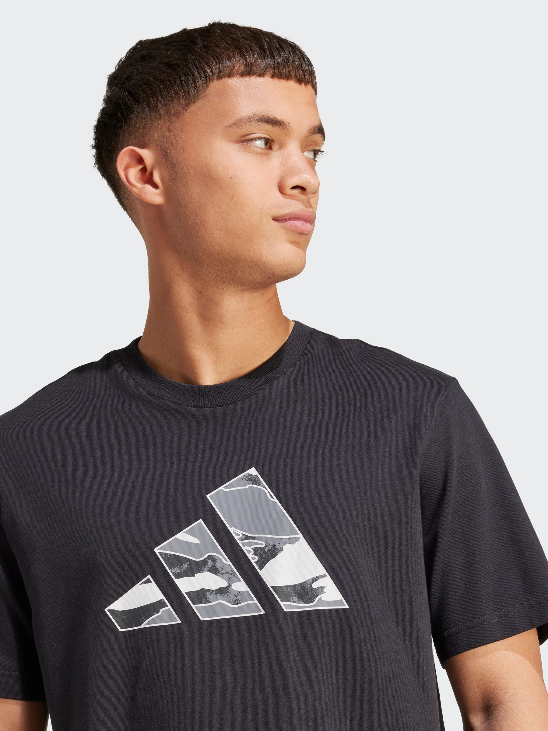 Camo Logo Tee sports performance