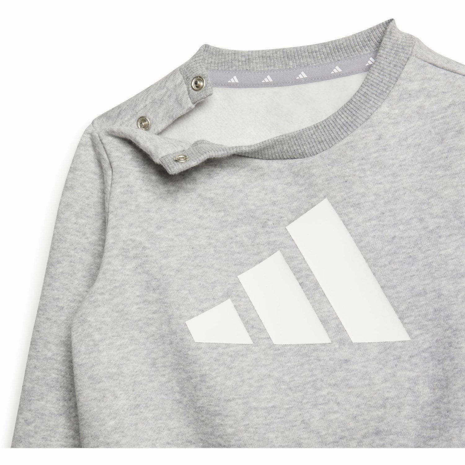 adidas Originals Medium Grey Heather/White I Bl Fl Jog 240 Sweat Set NonRestrictive Movement Panels