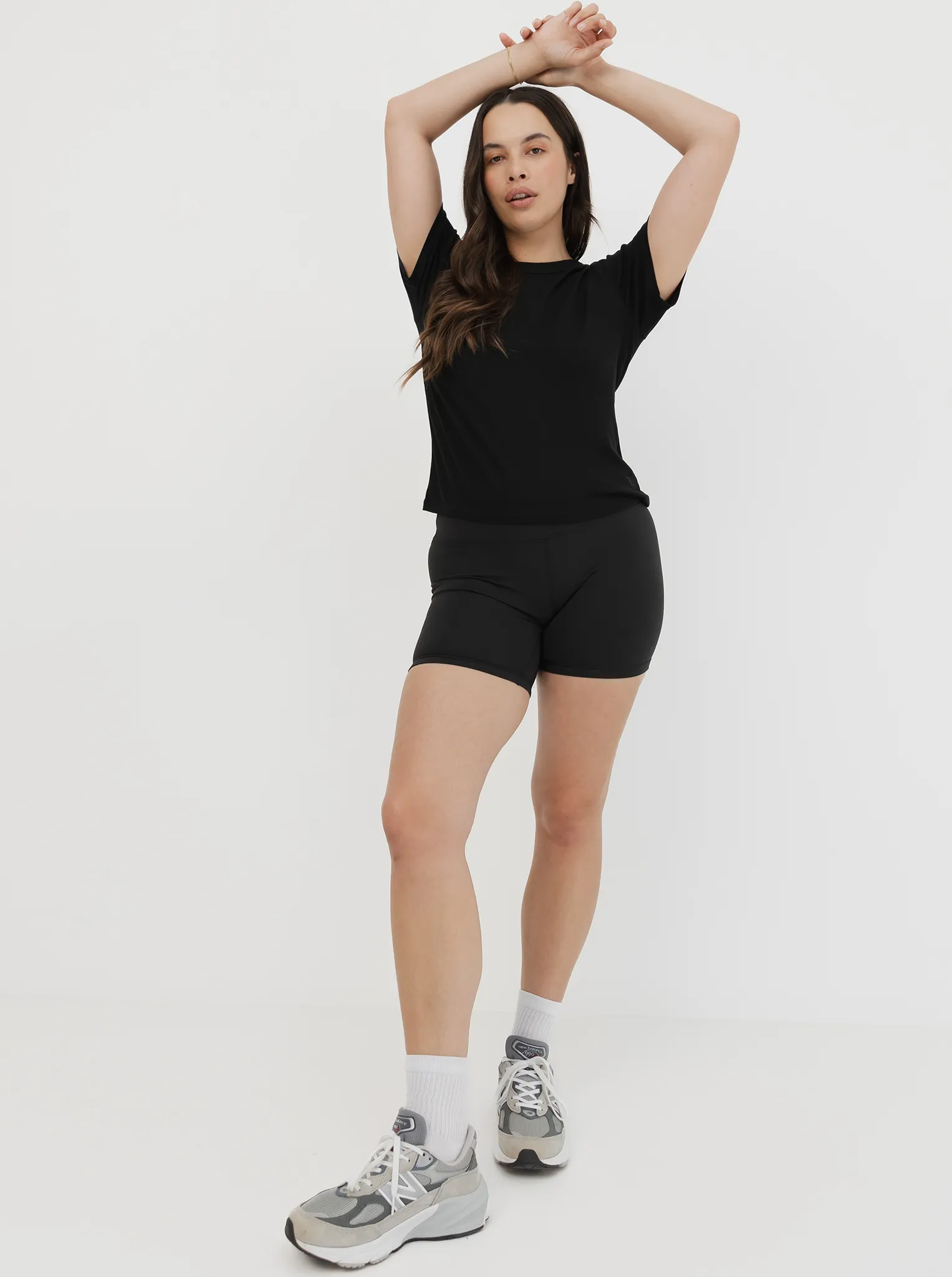 Movement Tee in Black Skin Friendly Lining Seasonal Must-Have