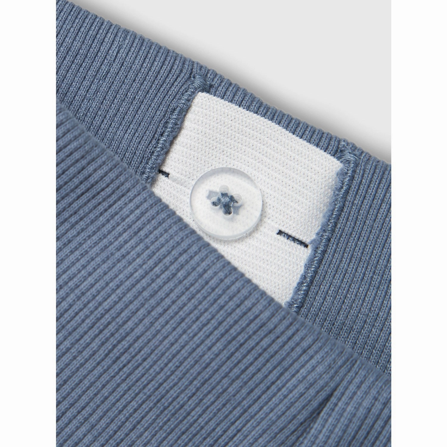 DWRCoatedFabric photoshoot venue Name It Flint Stone Vian Regular Sweatpants Noos