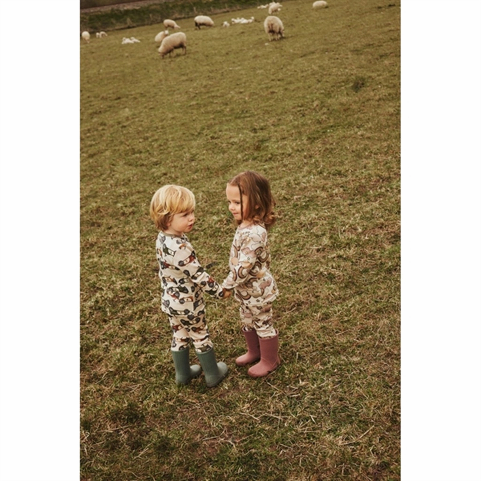 Evening Walk Slim Fit Name it Moonbeam Willitus Wool Leggings AOP