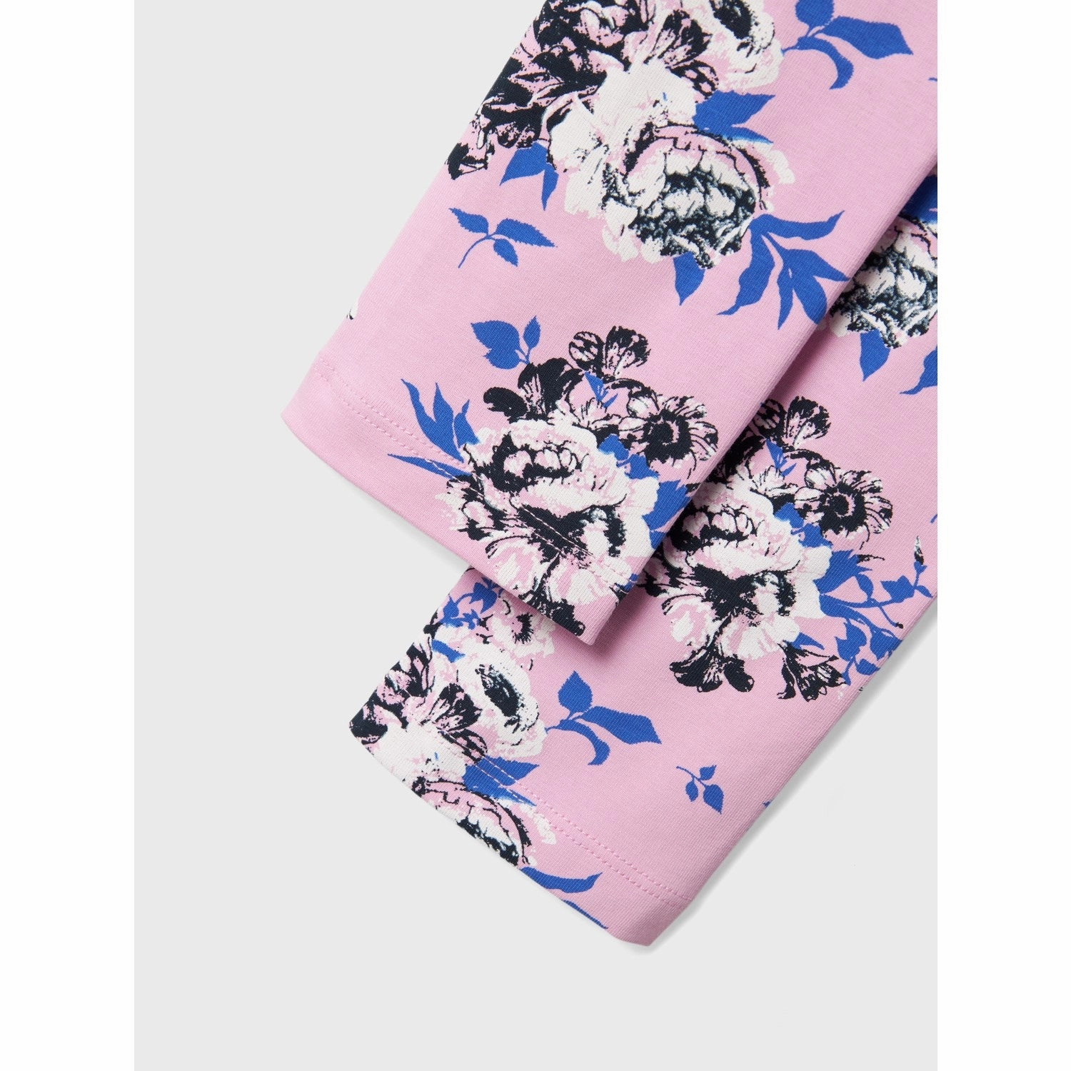 Extra Soft Fitness Lover Shape Retention Name It Pastel Lavender Big Flowers Vivian AOP Leggings