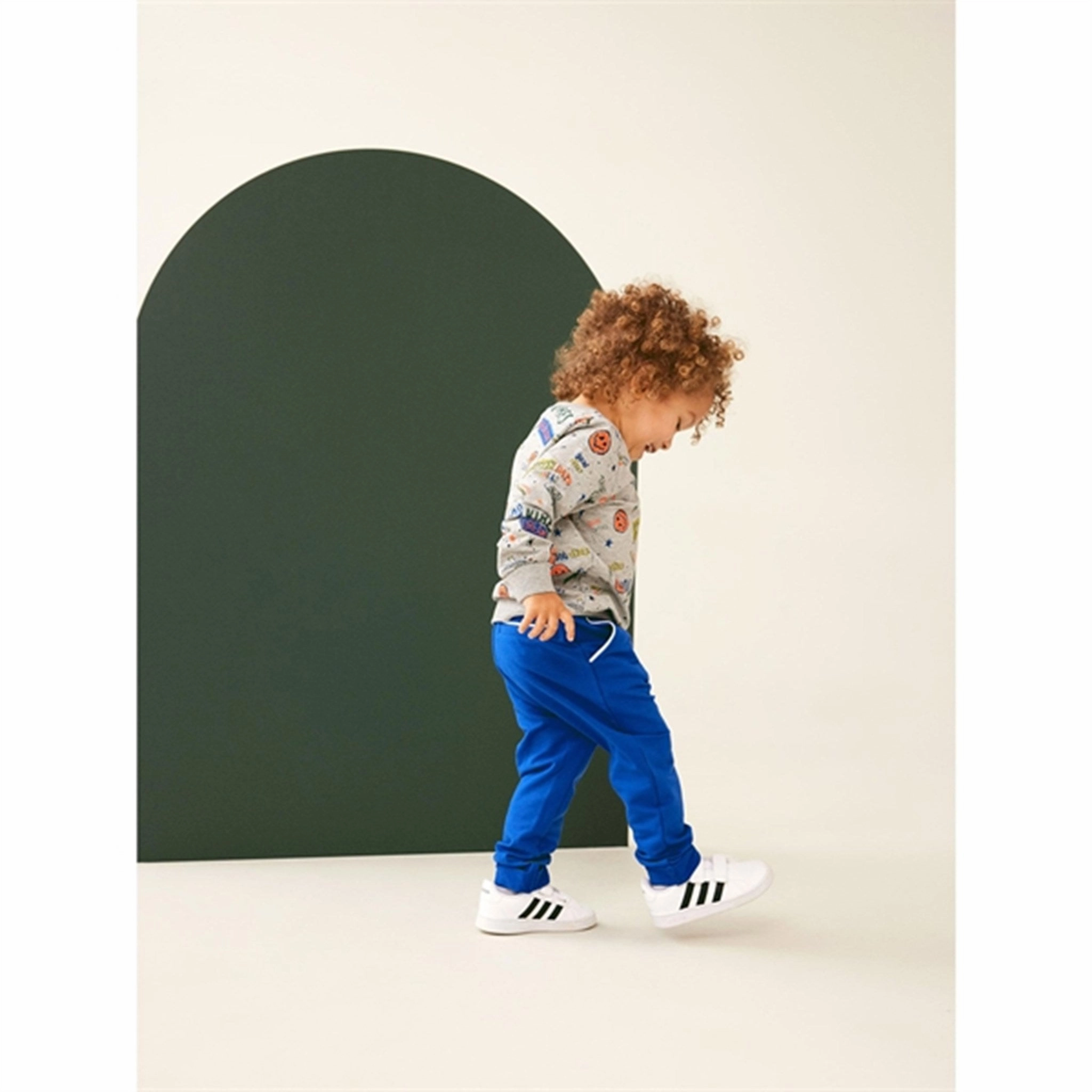 Name it Surf the Web Bjarne Sweatpants fencing lifestyle venue