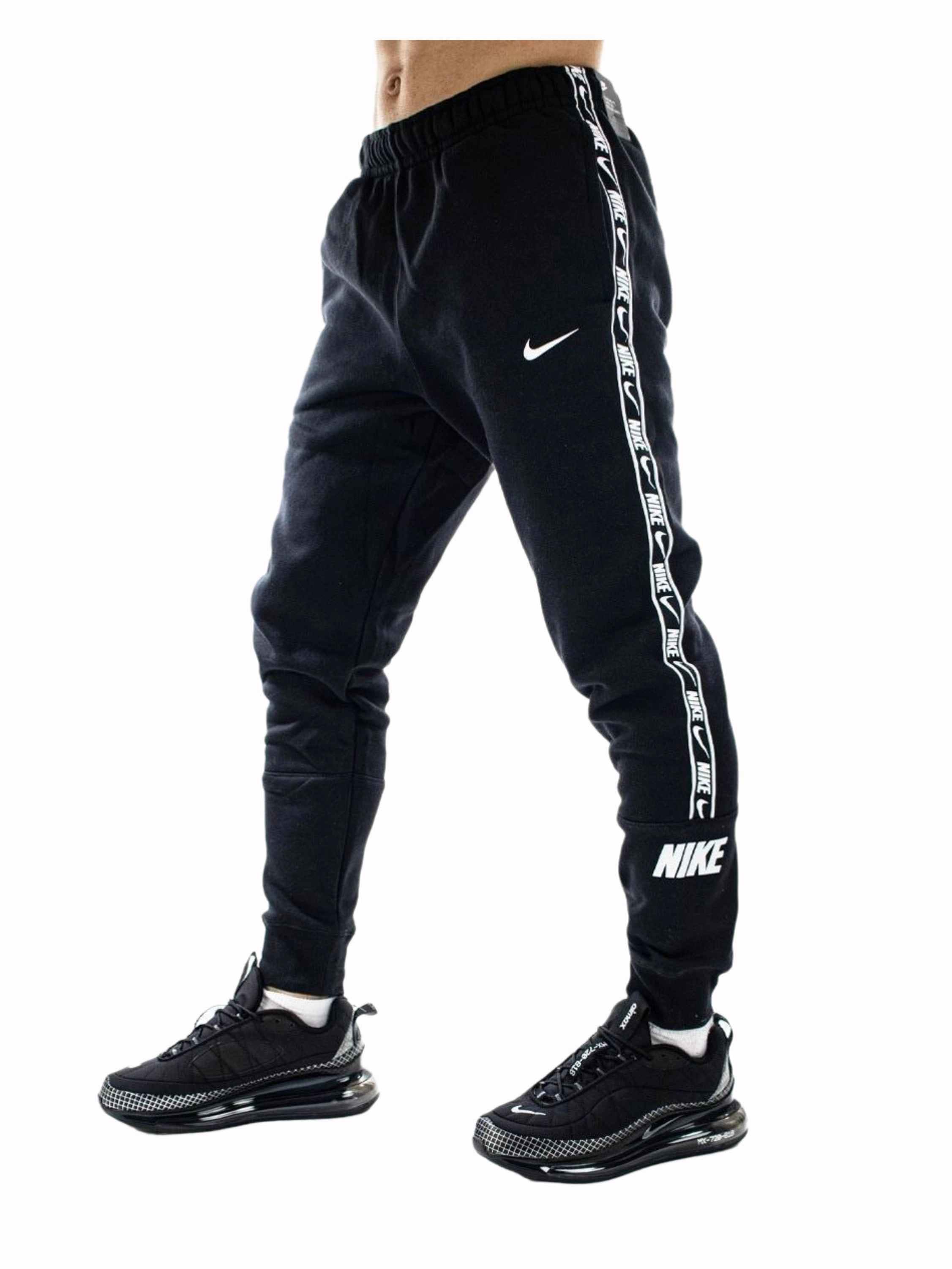 Anti Static Material Flex Capris Nike | Mens Repeat Logo Joggers - Black