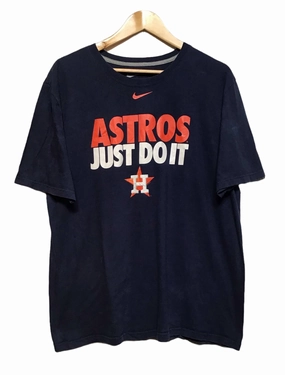 Nike Graphic Tee (Size XL) Timeless Top