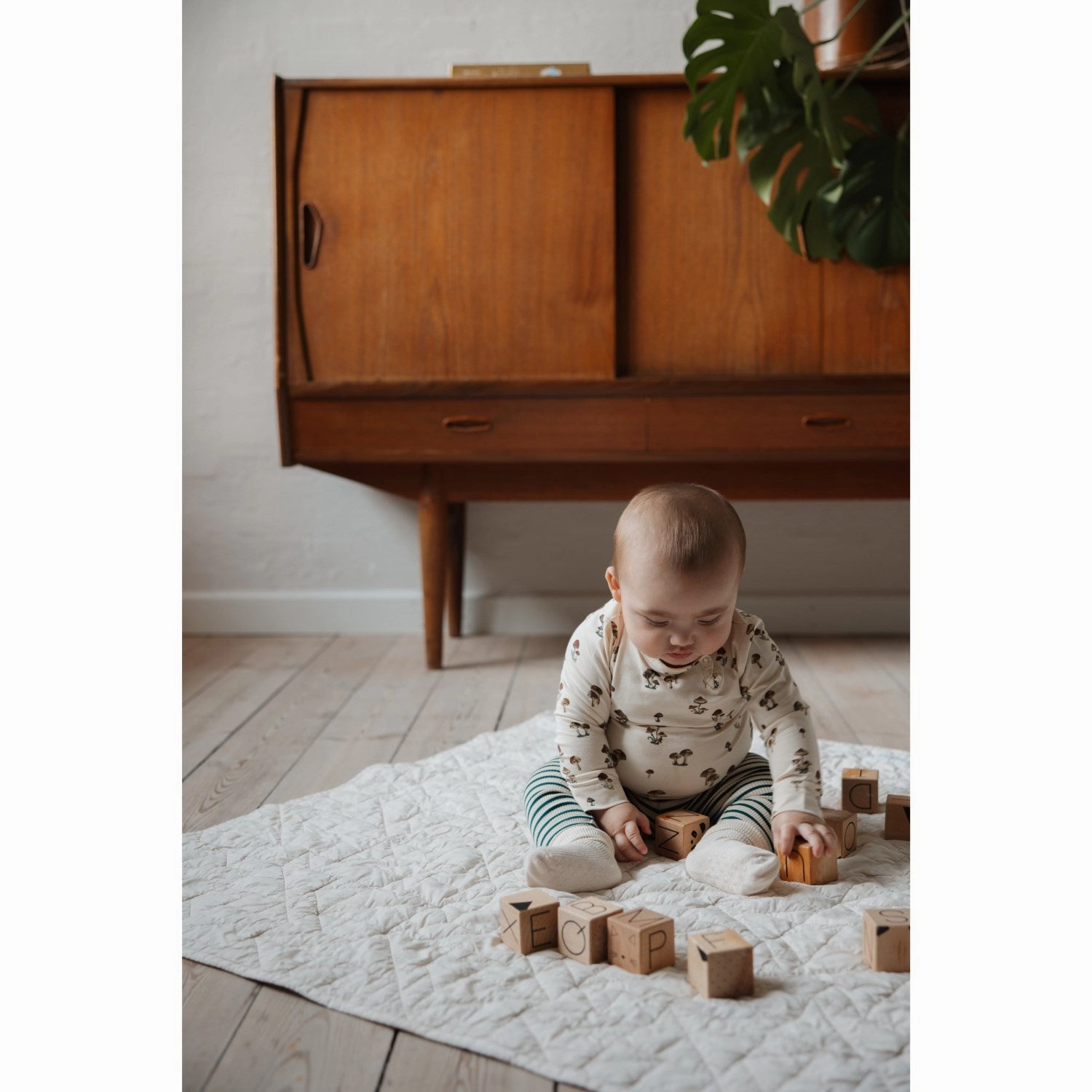 Easy Wear Layered Paneling Petit Piao Dark Sea/off White Legging Modal Striped