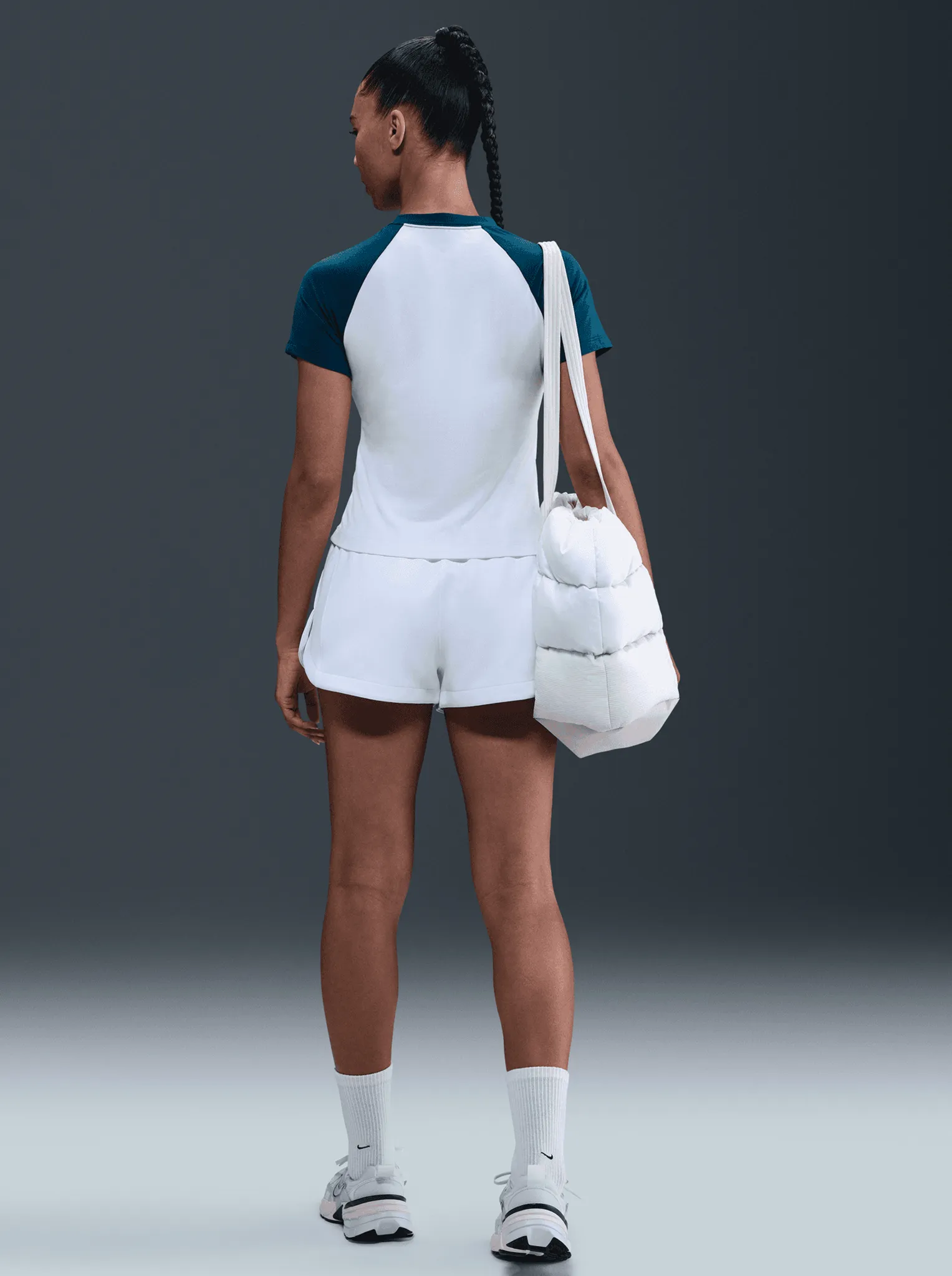 Chill Knit Slim Graphic Tee Relaxed Comfort Essential Layer