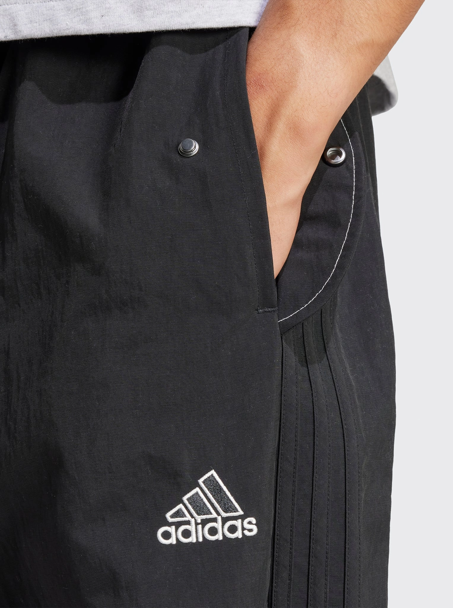 Multi Pocket System Everyday Style Parachute Tracksuit Bottoms