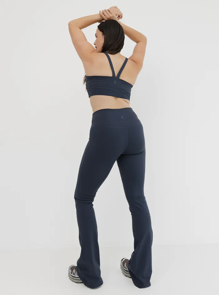 Mellow Flare Longline In Shadow Quick Drying Comfortable Activewear