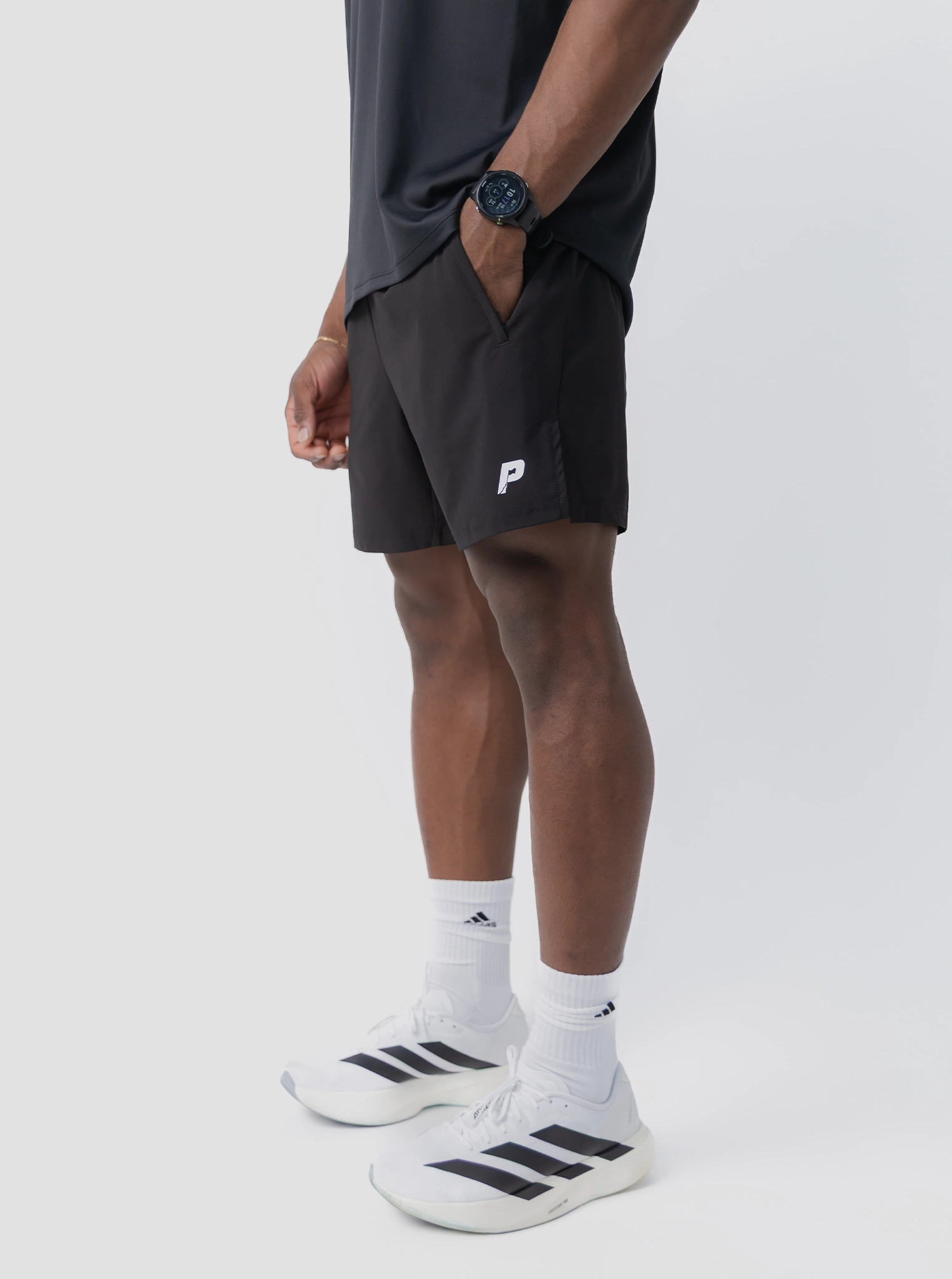 Hassle free maintenance Performance Short 5"